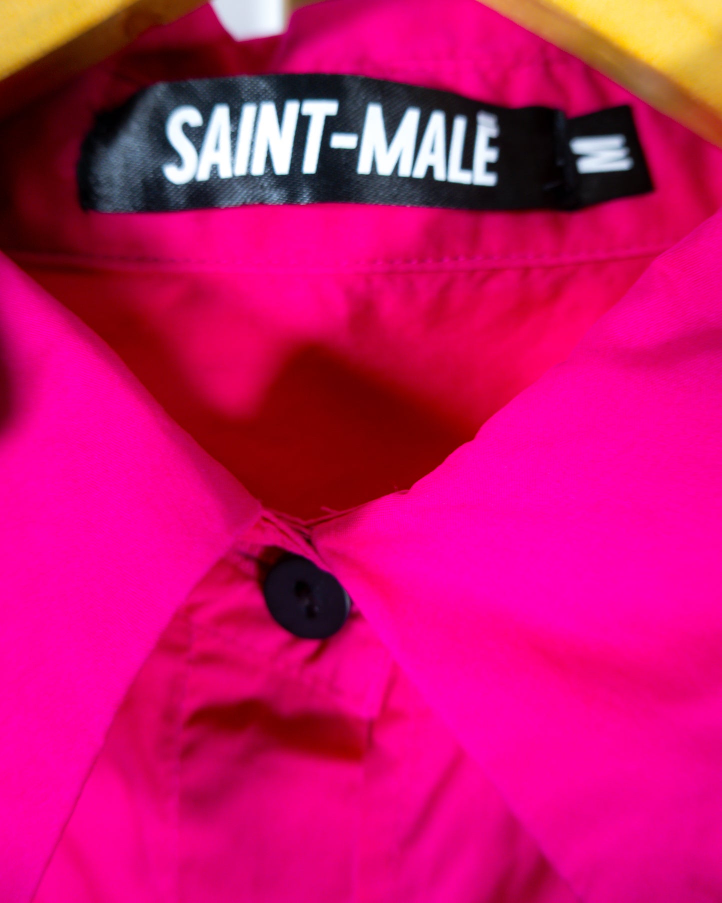 Blusa Fucsia Satin Touch - Saintmalē - La Reversa
