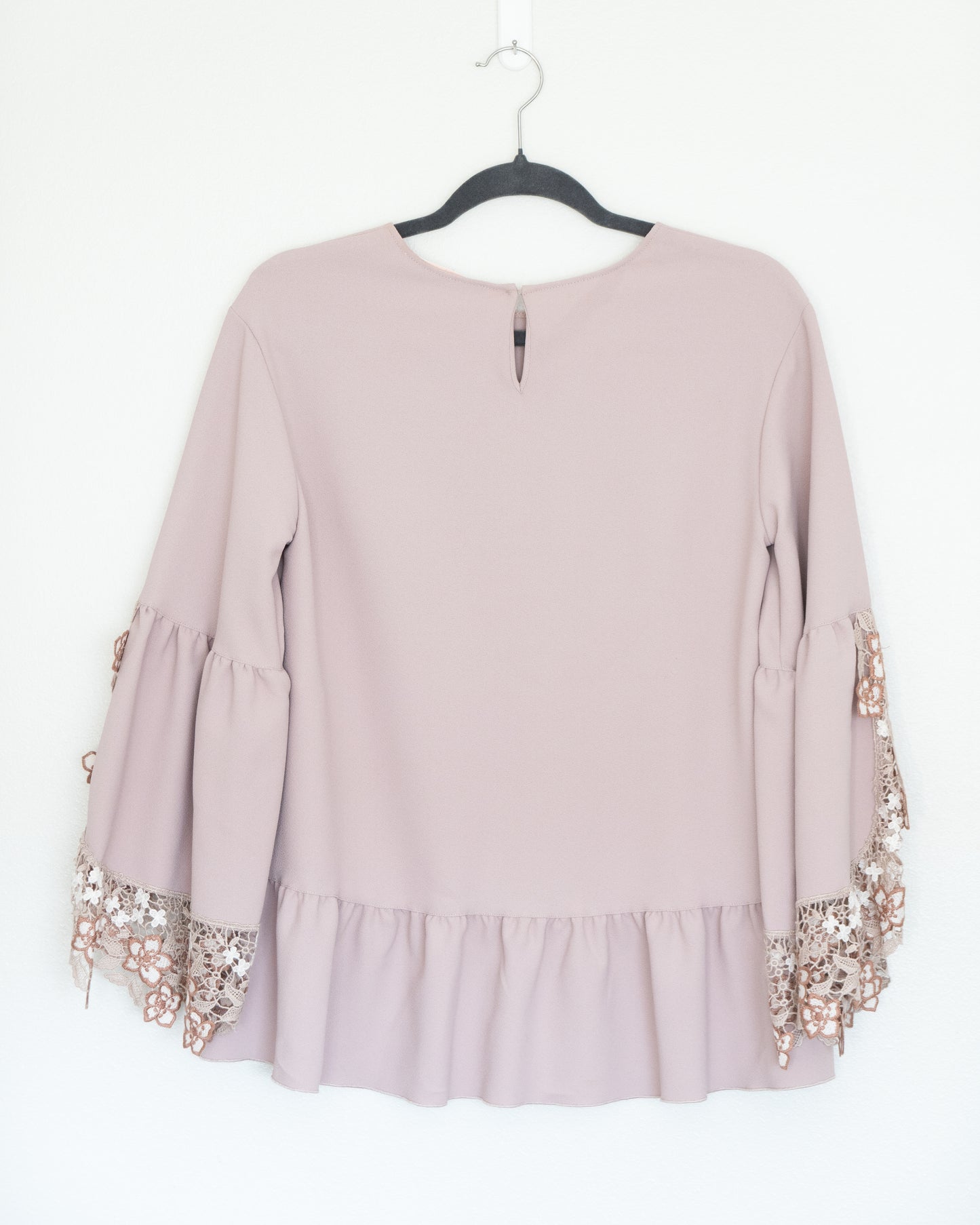 Blusa con Mangas Acampanadas y Encaje - See by Chloé - La Reversa