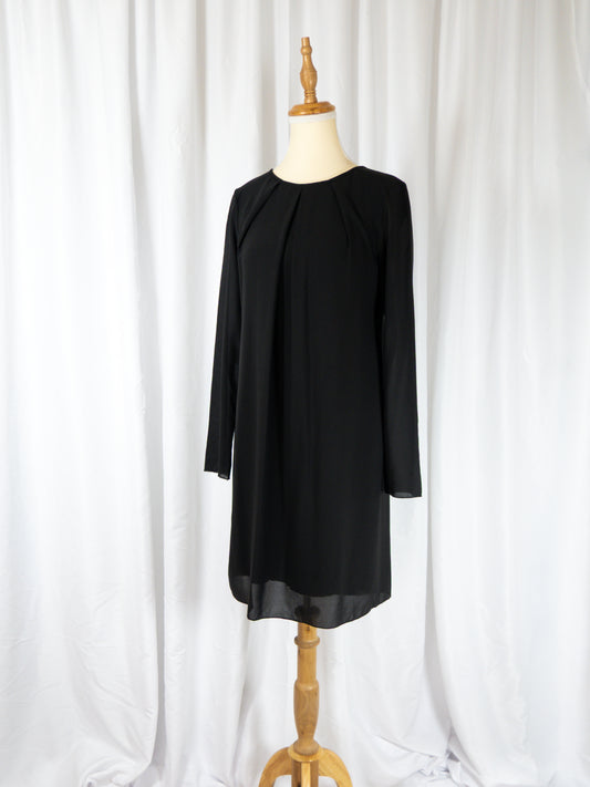 Vestido Minimal Negro - United Colors of Benetton - La Reversa