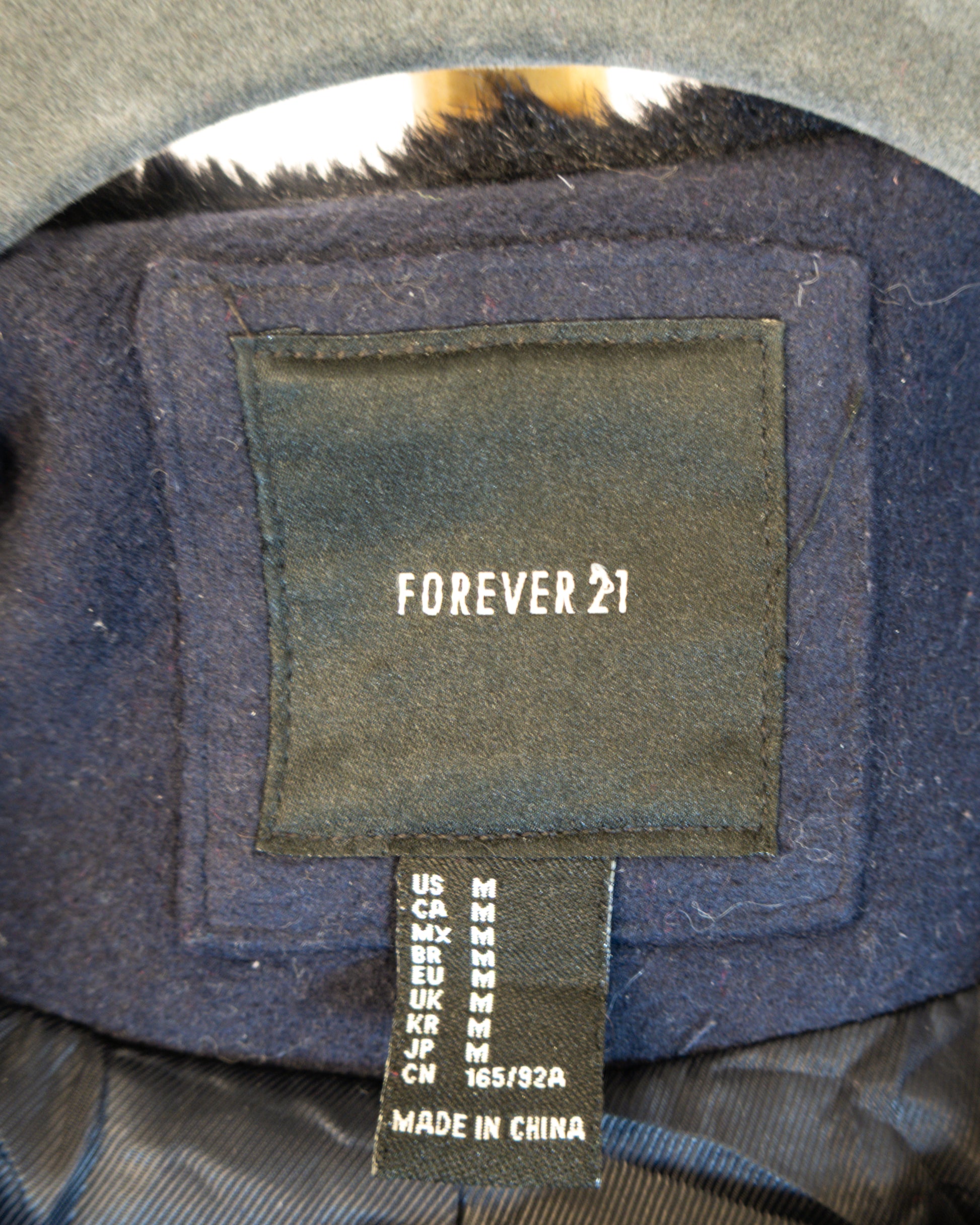 Abrigo Faux Fur 2 - Forever 21 - La Reversa