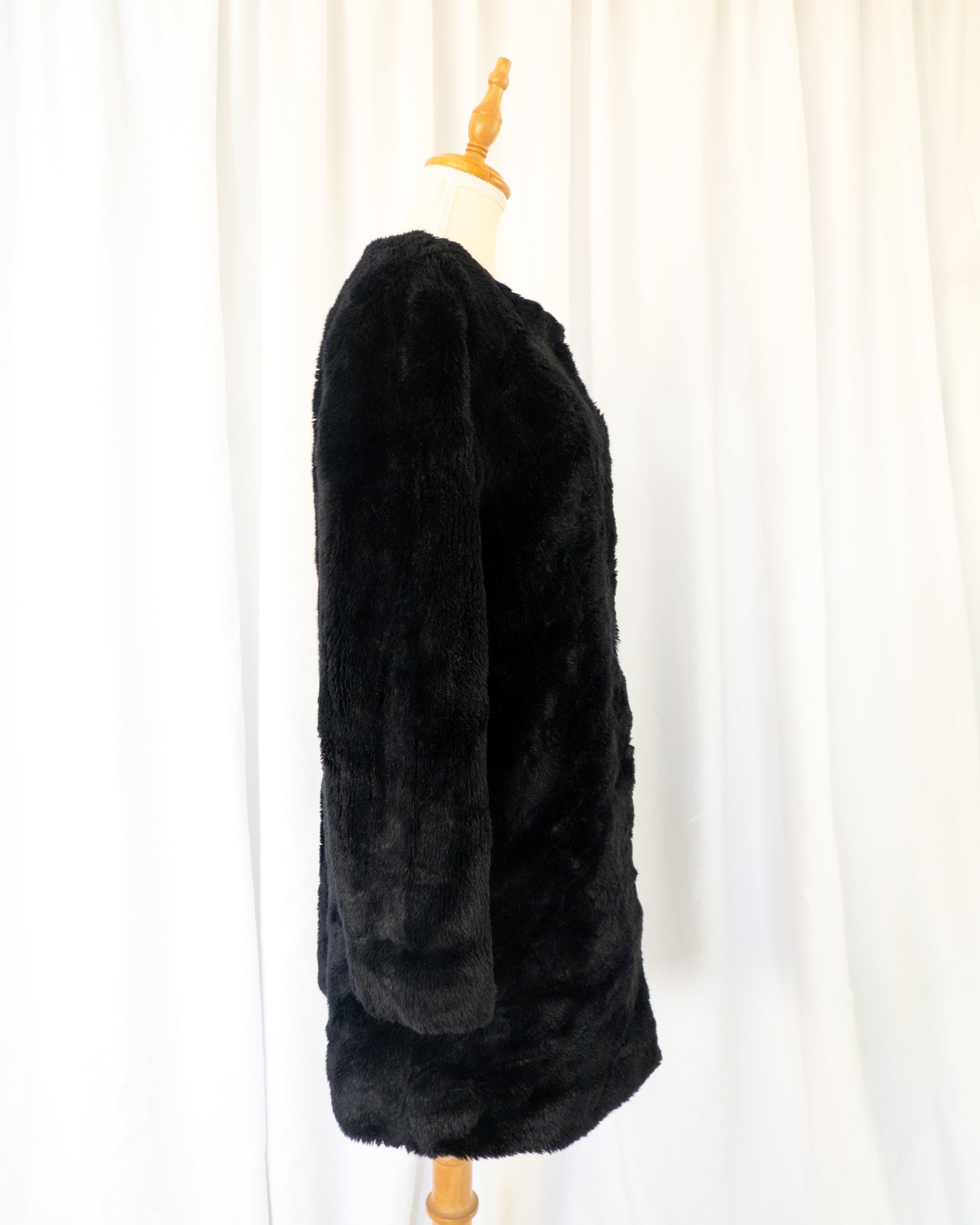 Abrigo Faux Fur 2 - Forever 21 - La Reversa