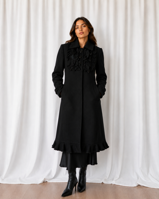 Abrigo Negro con Volantes - Red Valentino - La Reversa