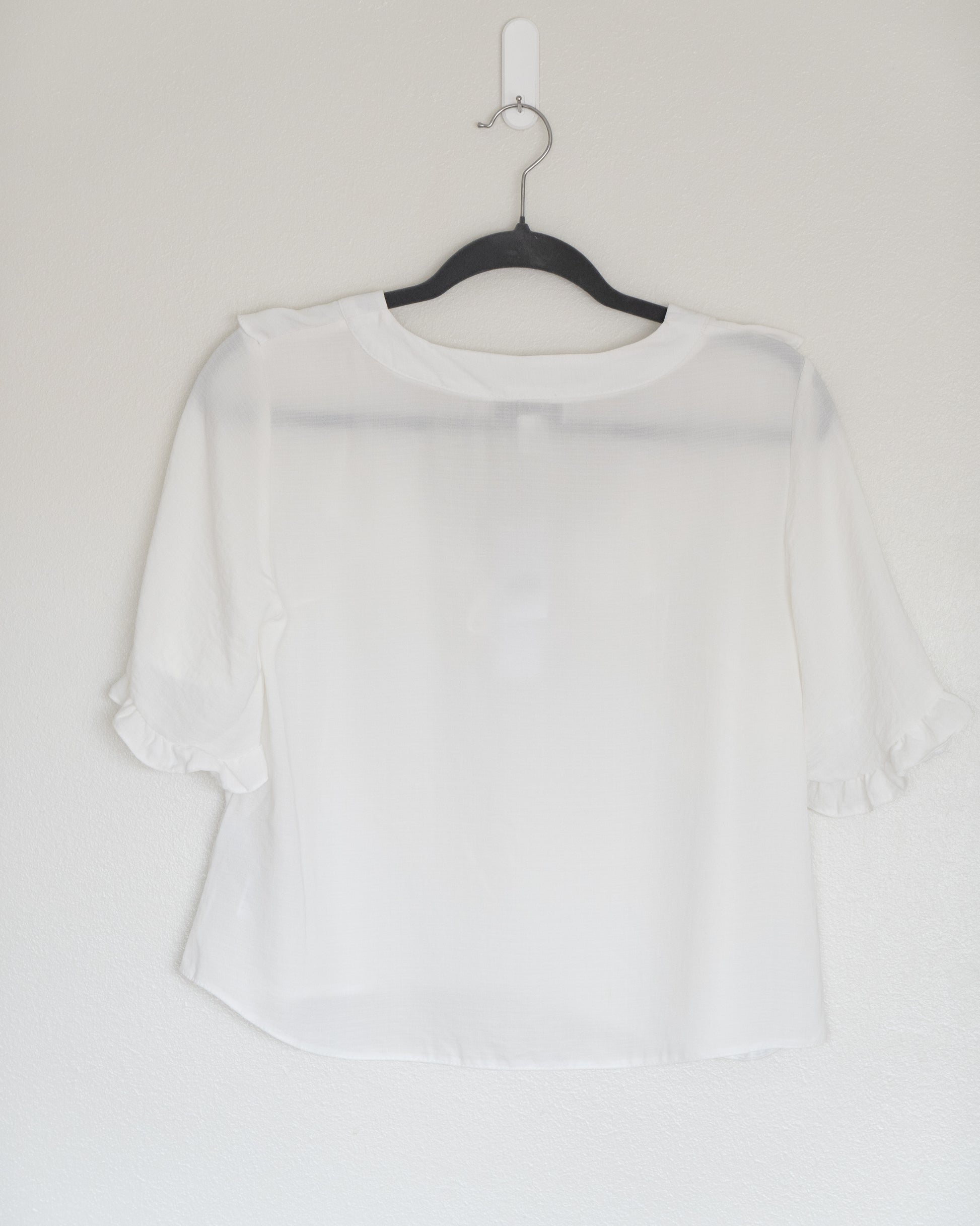 Blusa Blanca Lazo y Vuelos - Topshop - La Reversa