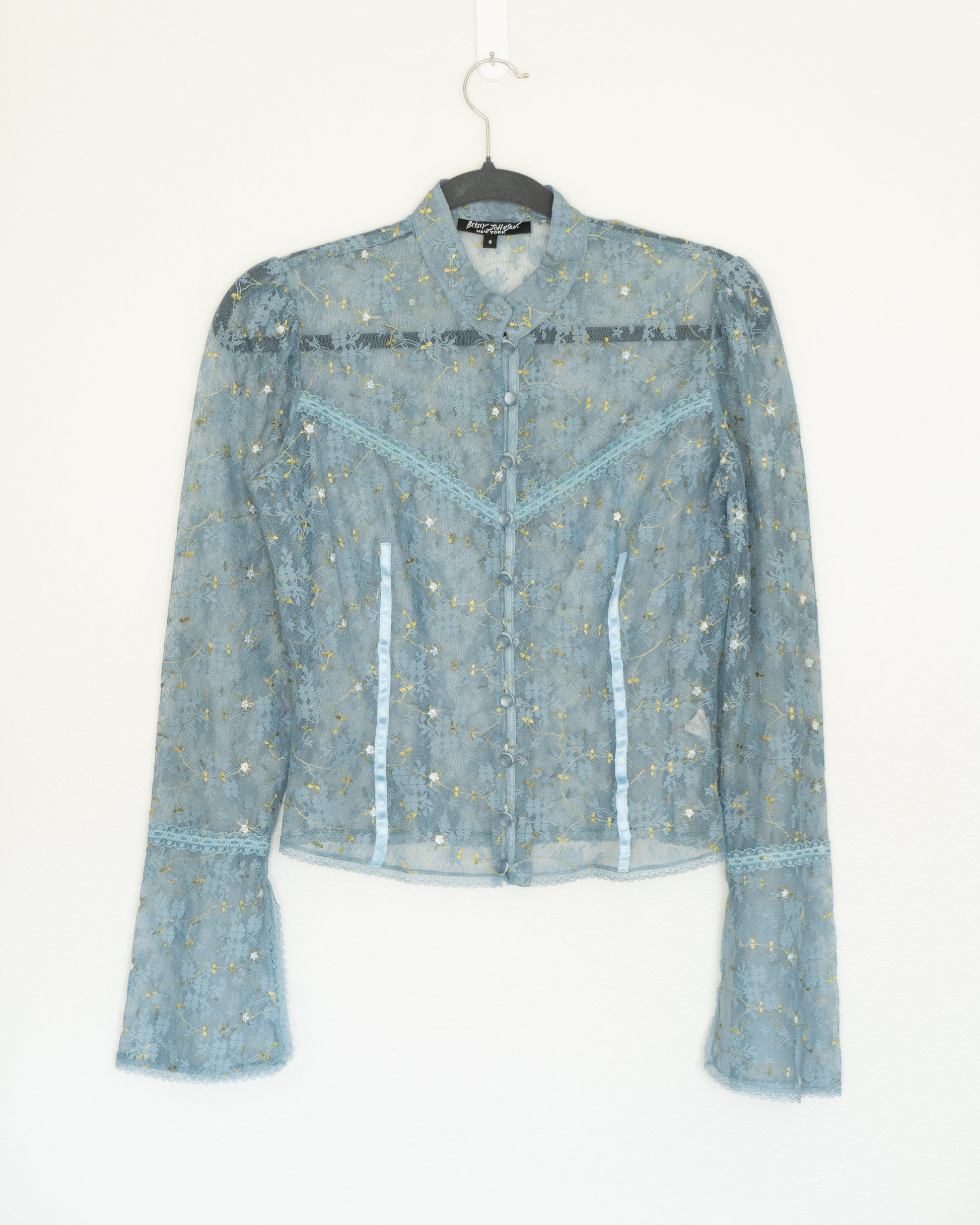 Blusa Encaje Celeste - Betsey Johnson - La Reversa