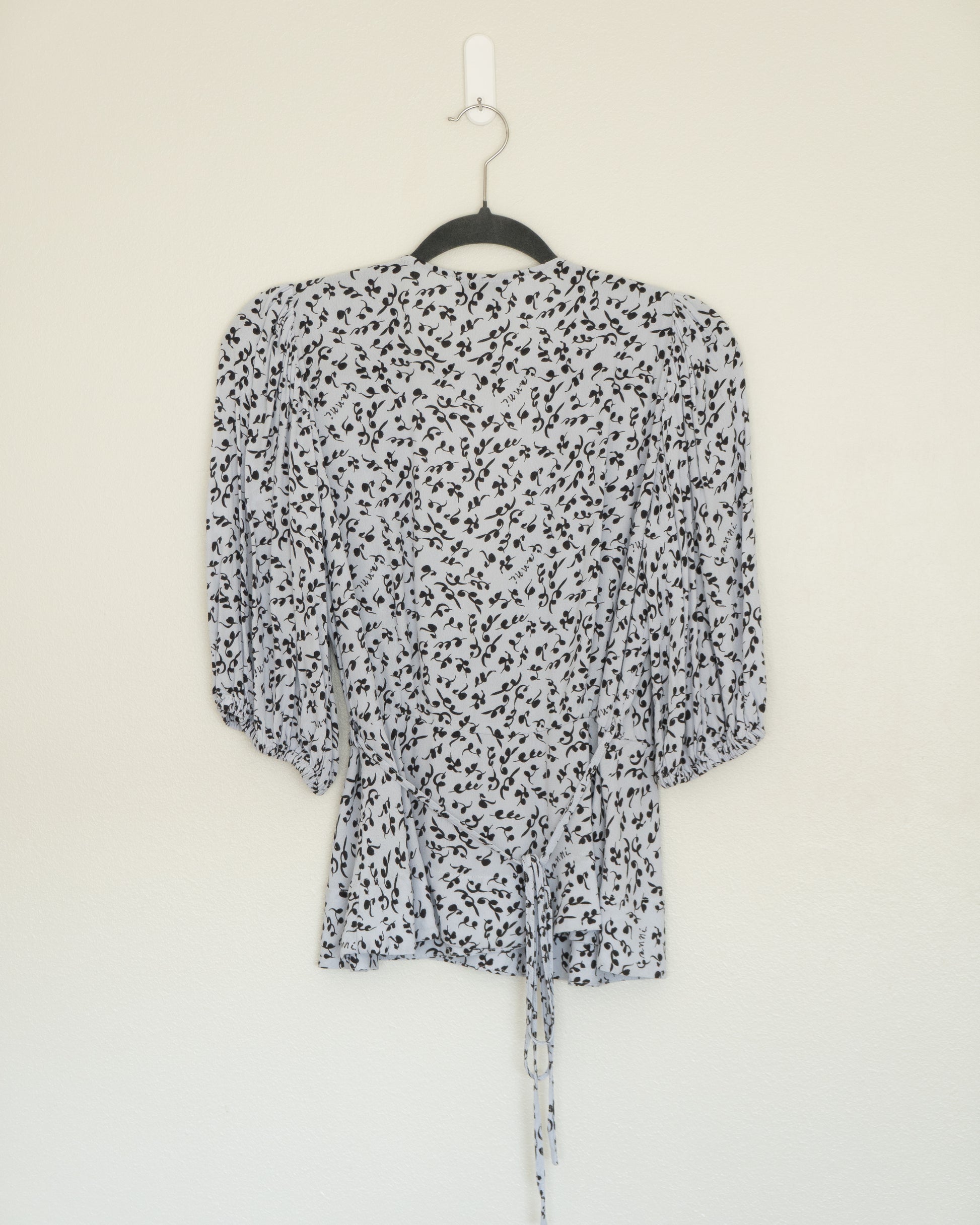 Blusa Envolvente Estampada - Ganni - La Reversa