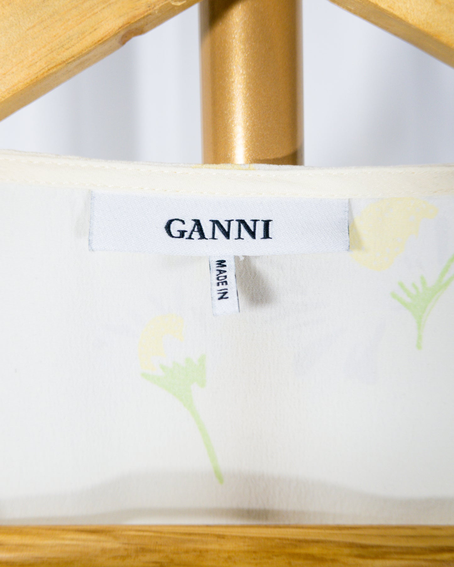 Blusa Wrap Floral - Ganni - La Reversa