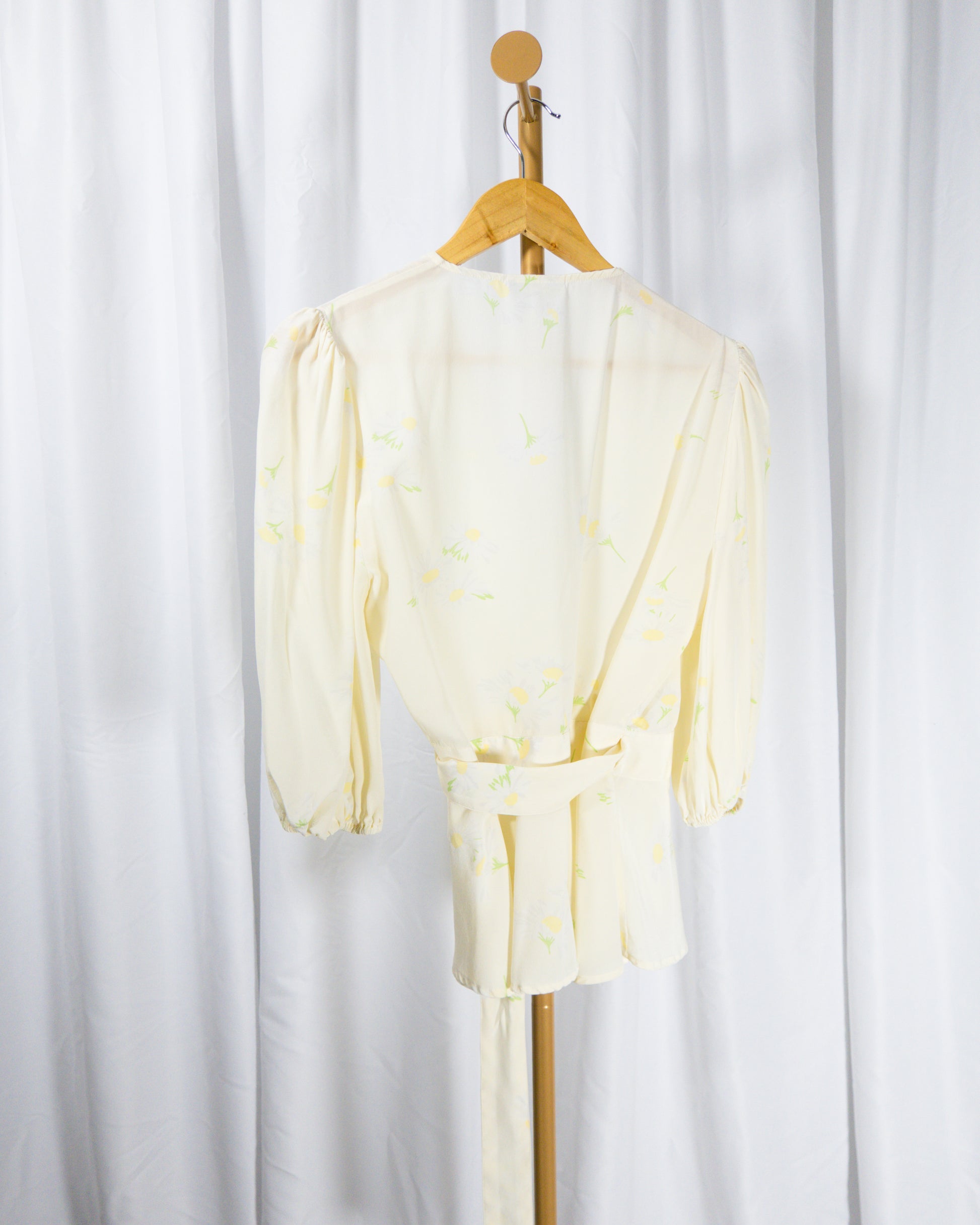 Blusa Wrap Floral - Ganni - La Reversa