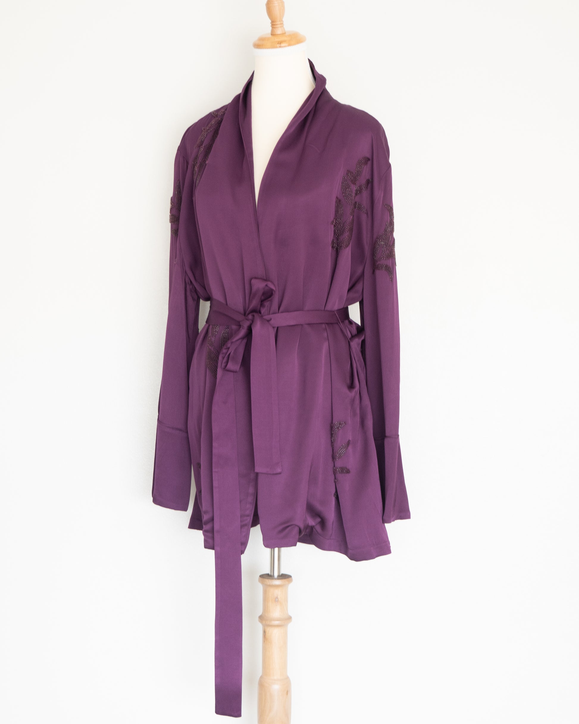 Blusa tipo Kimono Morado Bordado - Zara - La Reversa