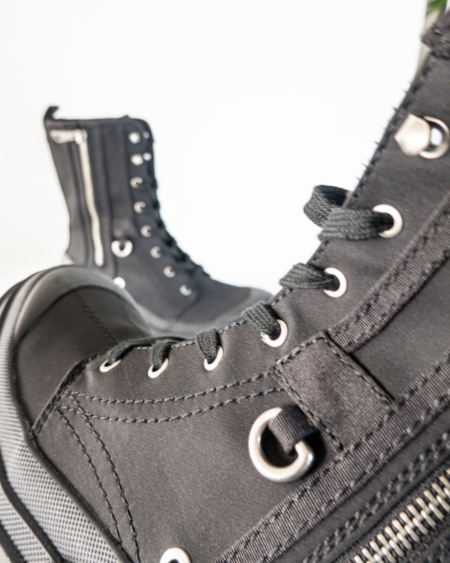 Botines Militares de Lona Negros - Zara - La Reversa