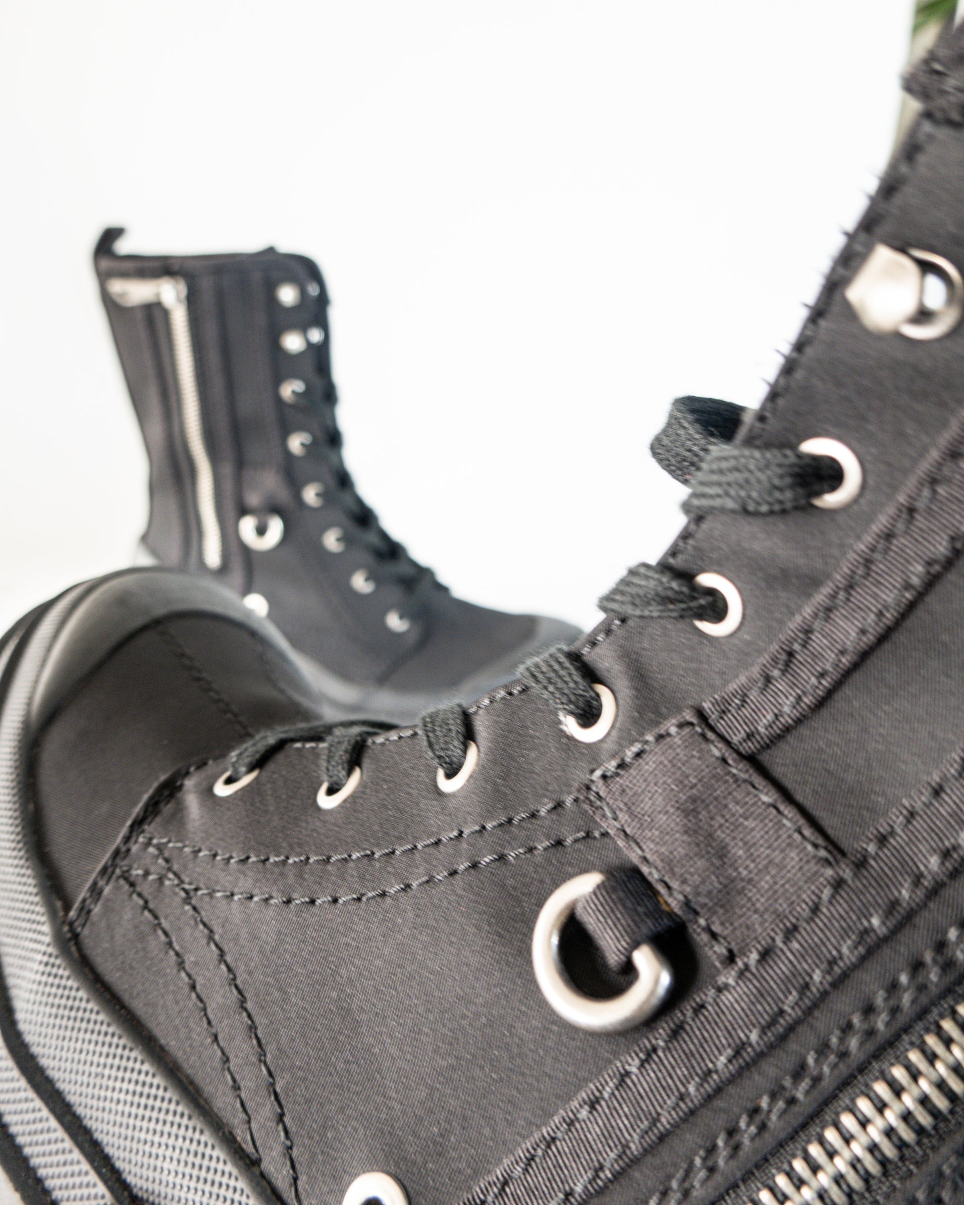 Botines Militares de Lona Negros - Zara - La Reversa