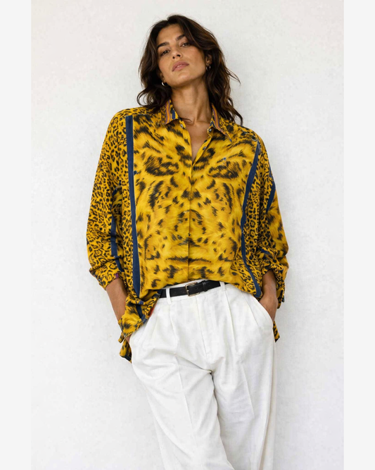 Camisa Animal Print Seda - Versus by Versace - La Reversa