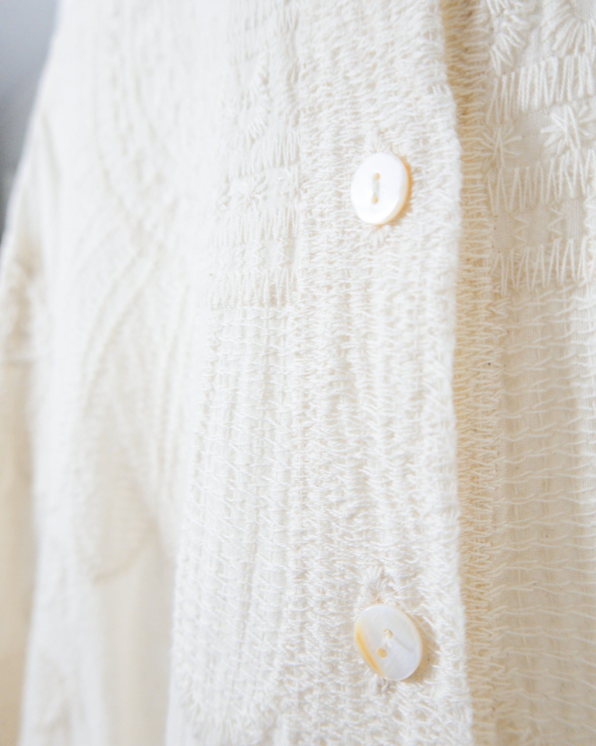 Camisa Bordada Oversize Off White - La Reversa