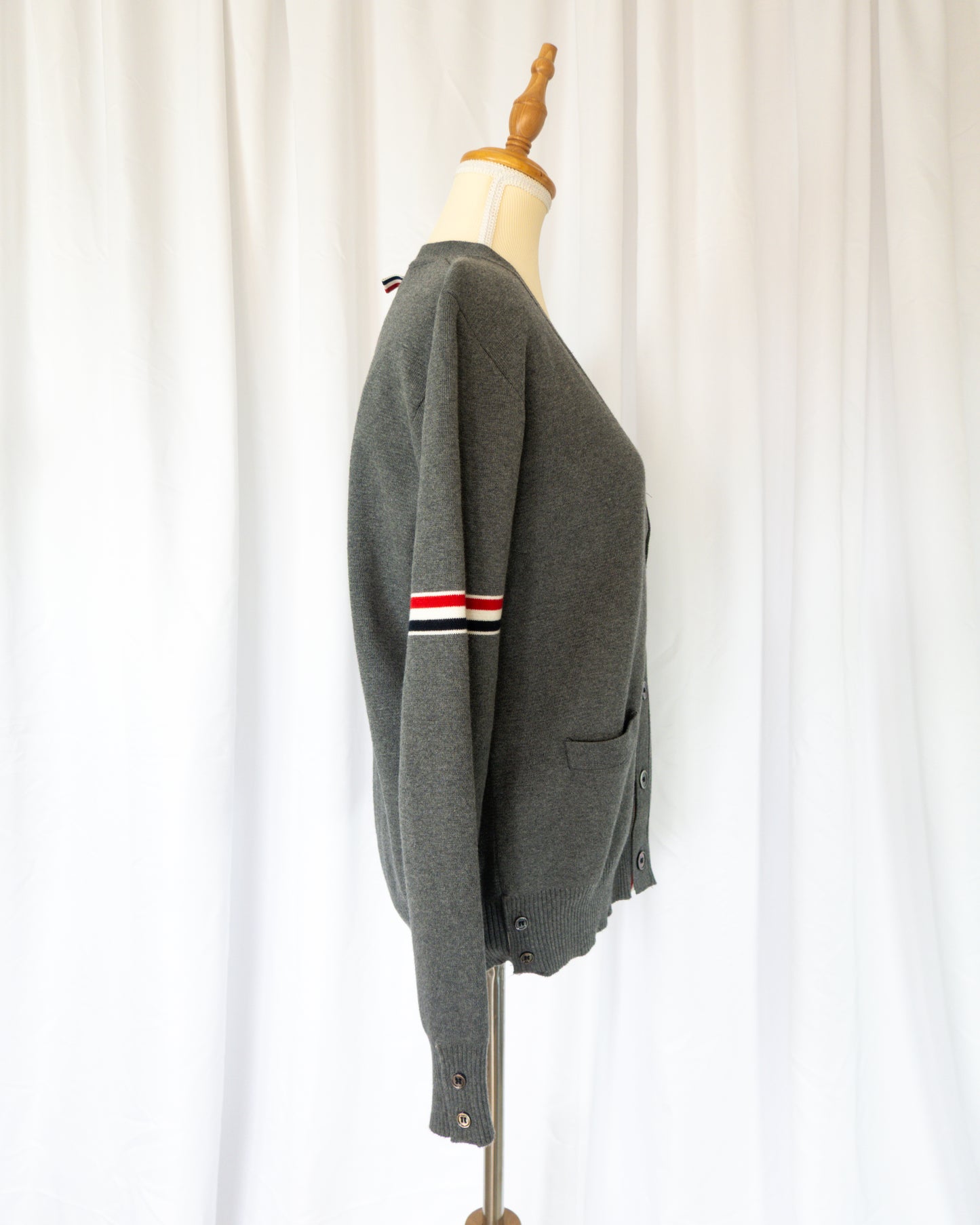 Cardigan Gris - Thom Browne - La Reversa
