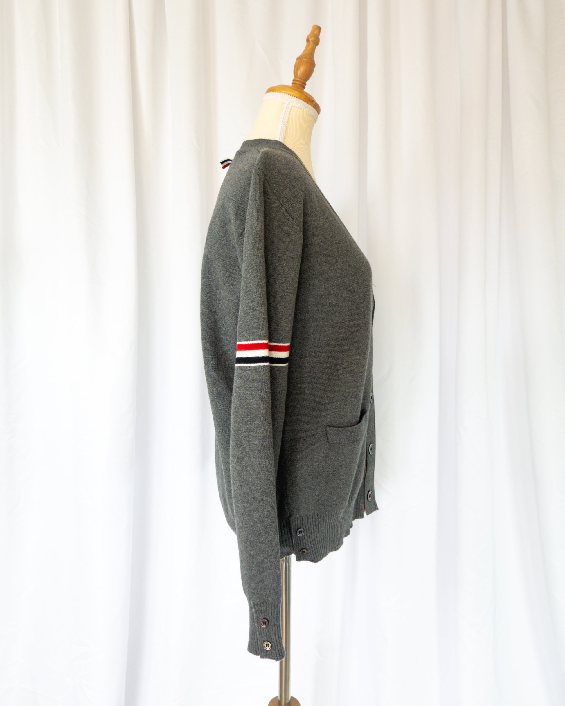 Cardigan Gris - Thom Browne - La Reversa