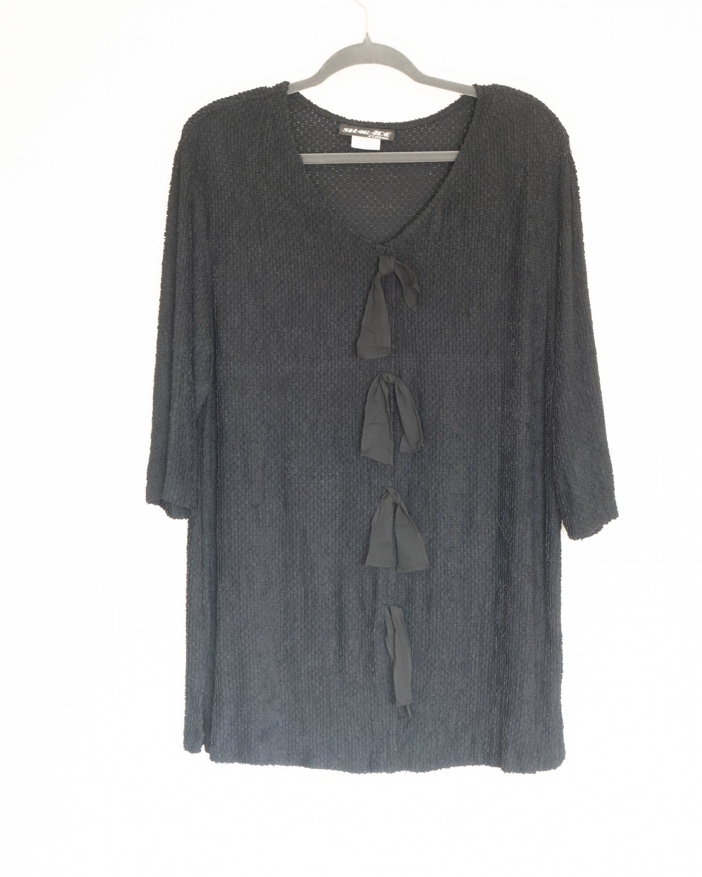 Cardigan Tejido Negro con Lazos - Sharade - La Reversa