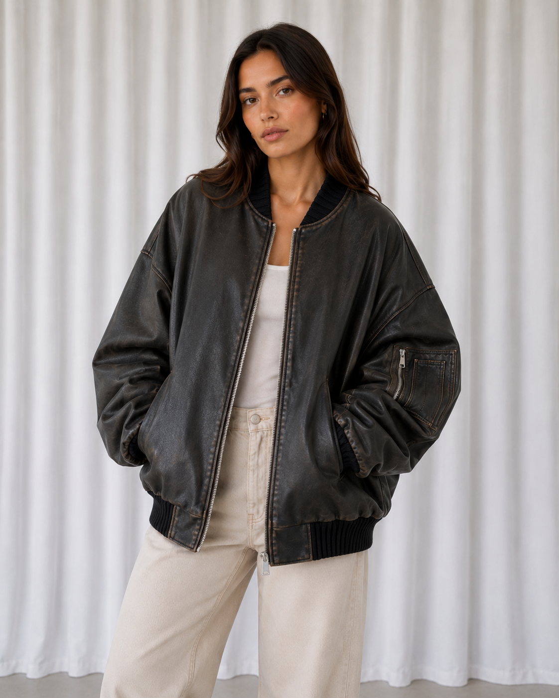 Chaqueta Bomber efecto Cuero Desgastado - Zara - La Reversa
