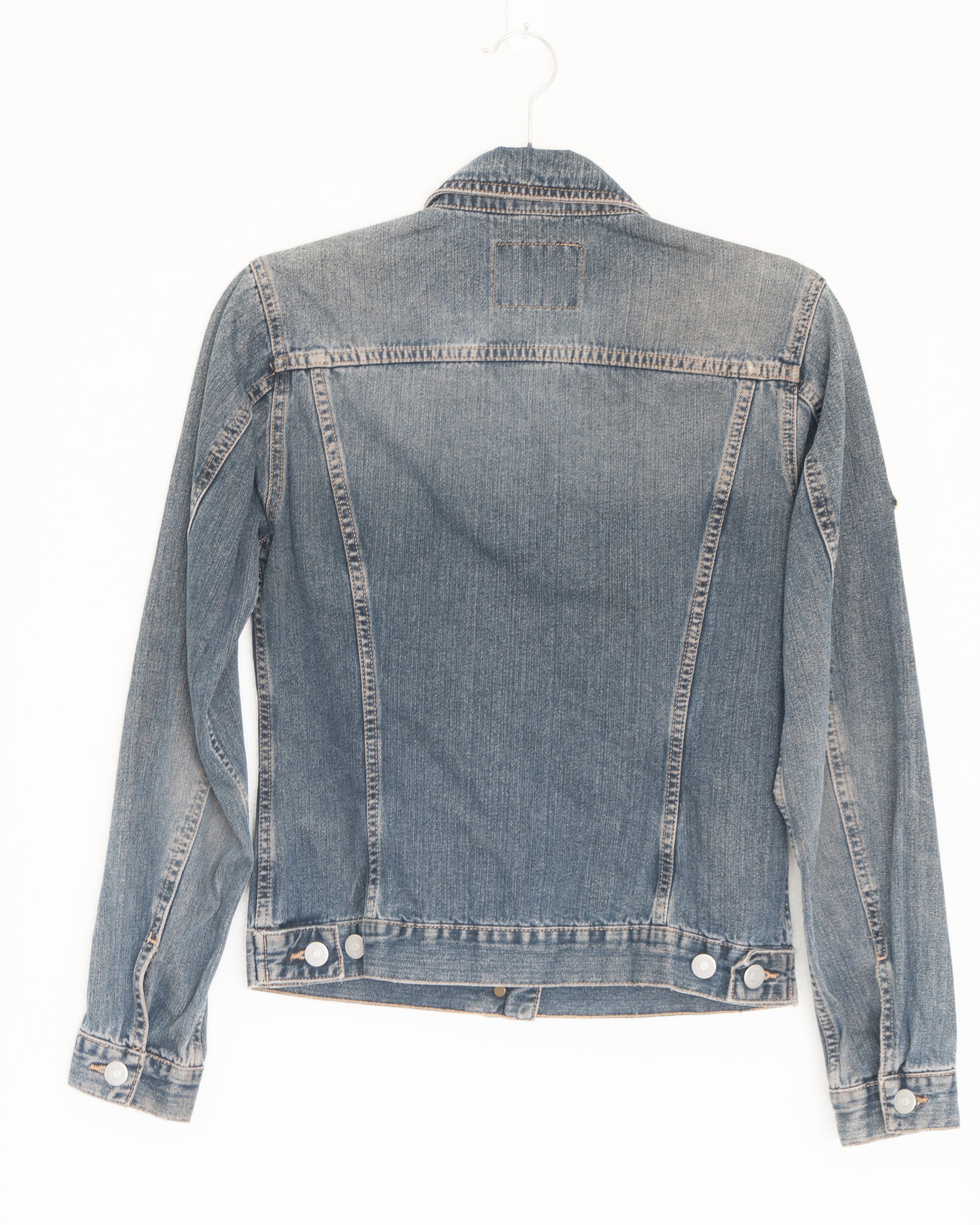Chaqueta Denim con Aplicaciones - Sisley - La Reversa