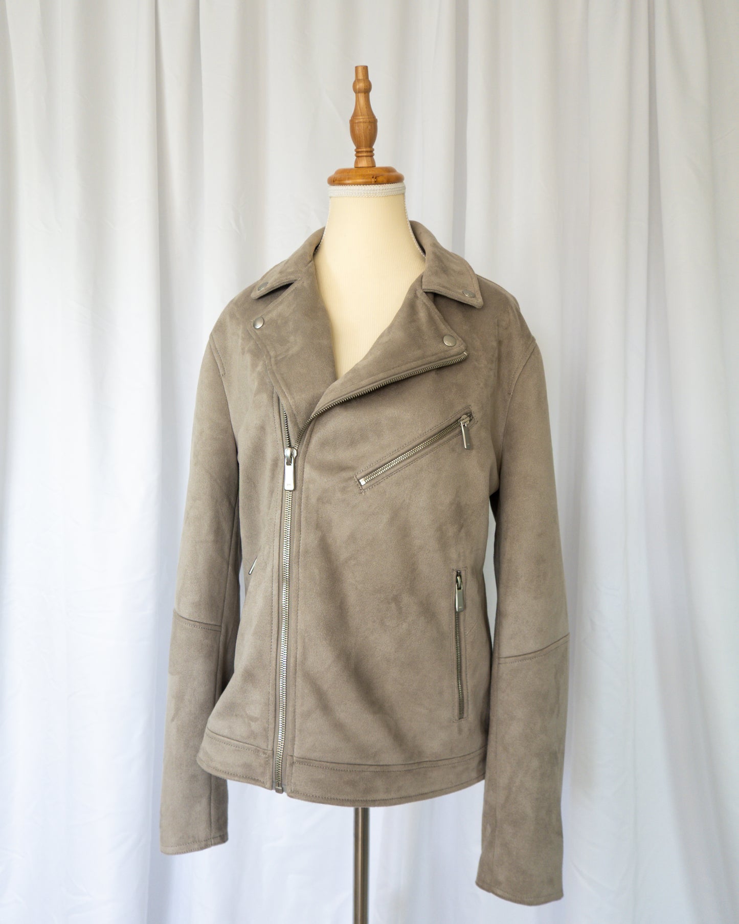 Chaqueta Faux Suede Biker – Zara - La Reversa