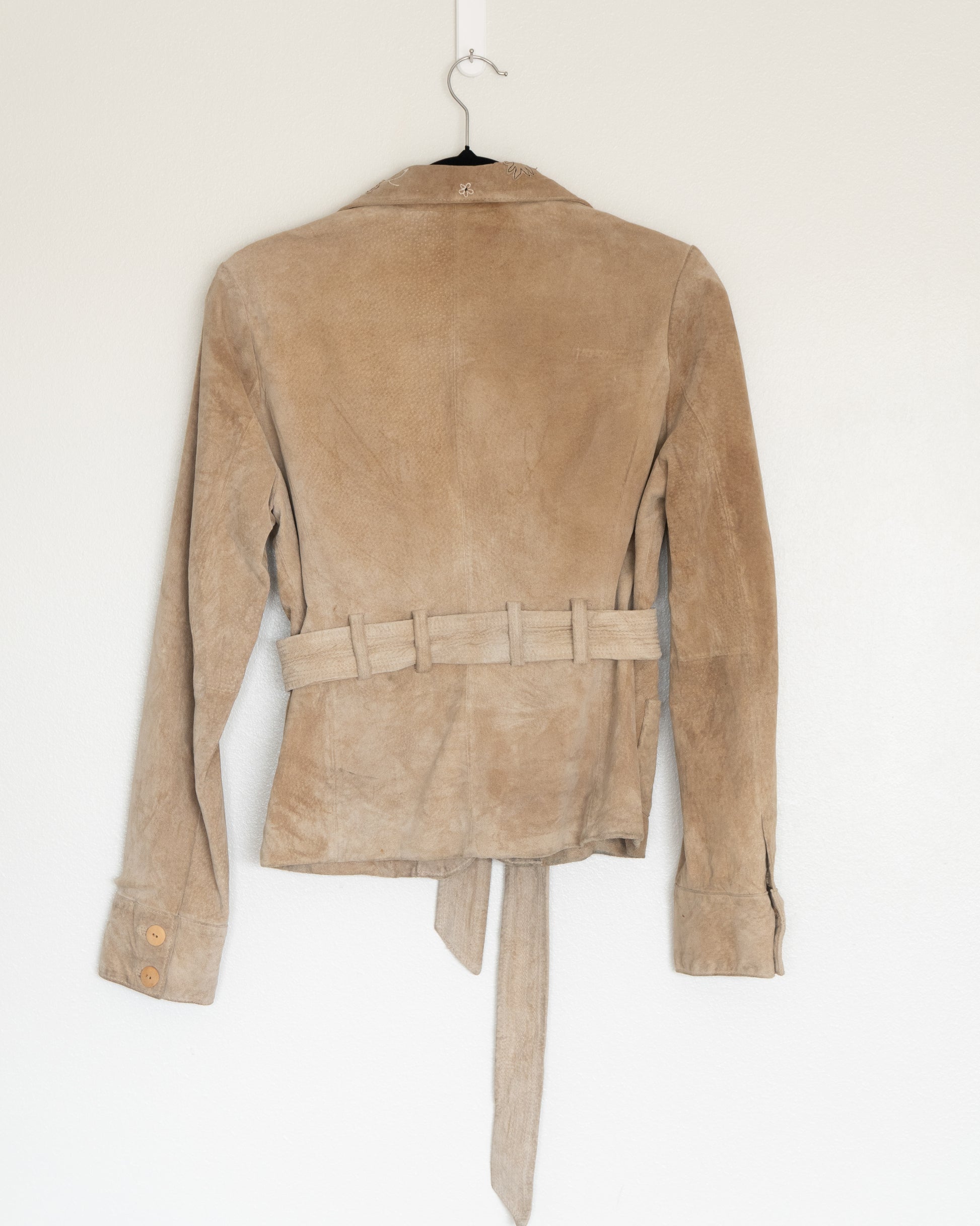 Chaqueta Gamuza Beige Bordada - Arden B - La Reversa