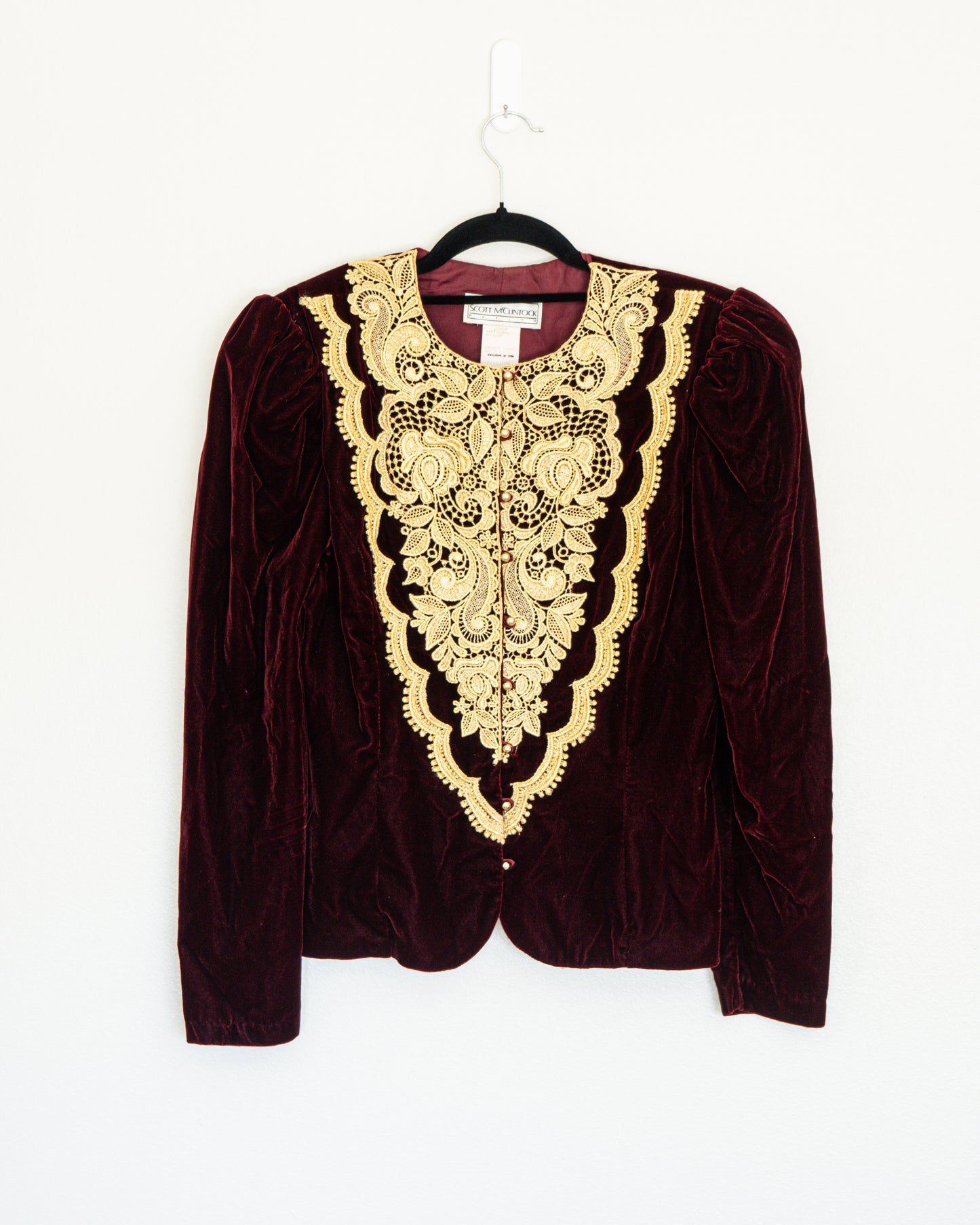 Chaqueta Terciopelo Burdeo Bordado  - Scott McClintock - La Reversa