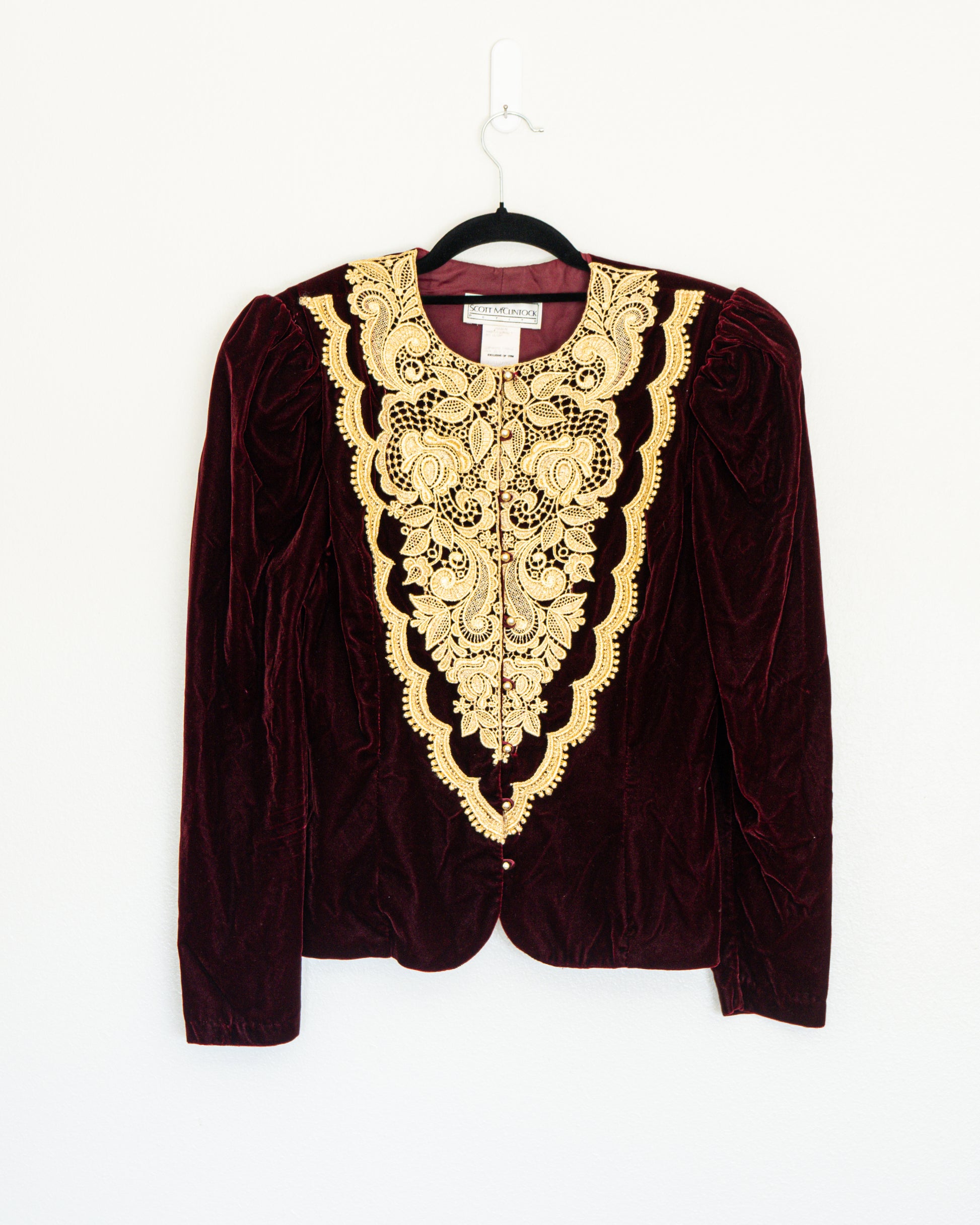 Chaqueta Terciopelo Burdeo Bordado  - Scott McClintock - La Reversa