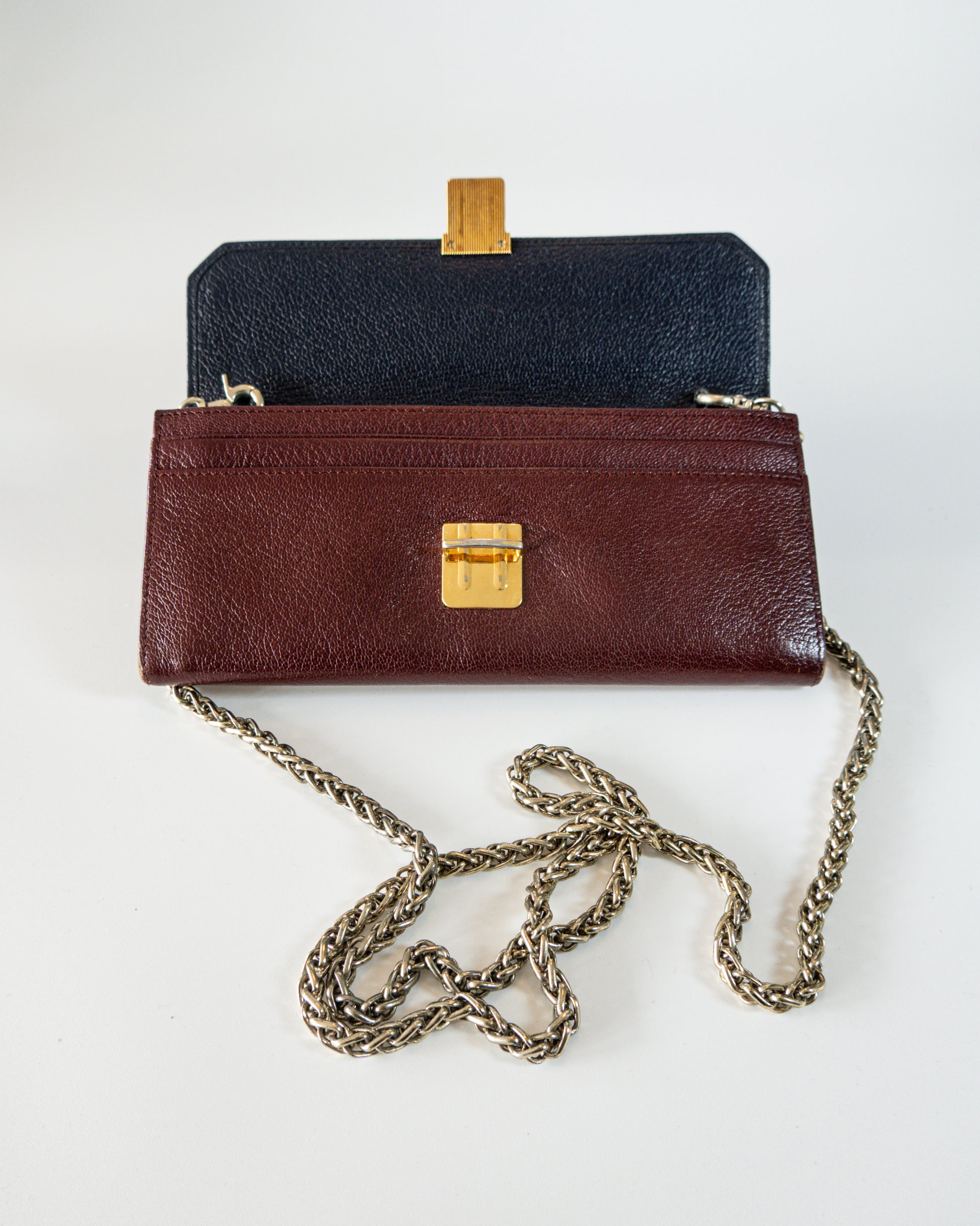 Leather Chain Wallet Crossbody - Miu Miu - La Reversa