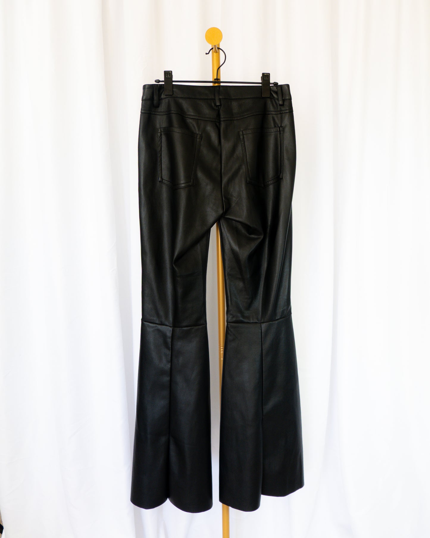 Pantalón Dalia Eco Leather - Maria Cher - La Reversa