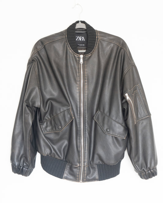 Chaqueta Bomber efecto Cuero Desgastado - Zara