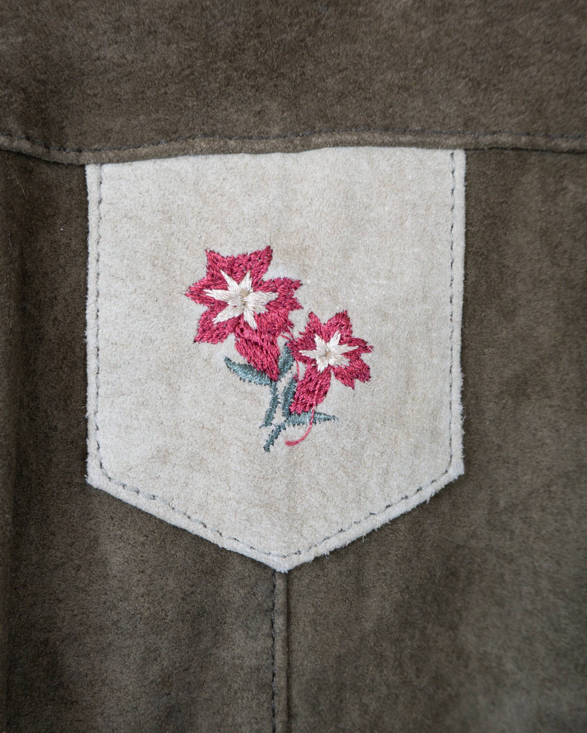 Chaqueta de Gamuza Verde Oliva Bordada - Enzo Scapati