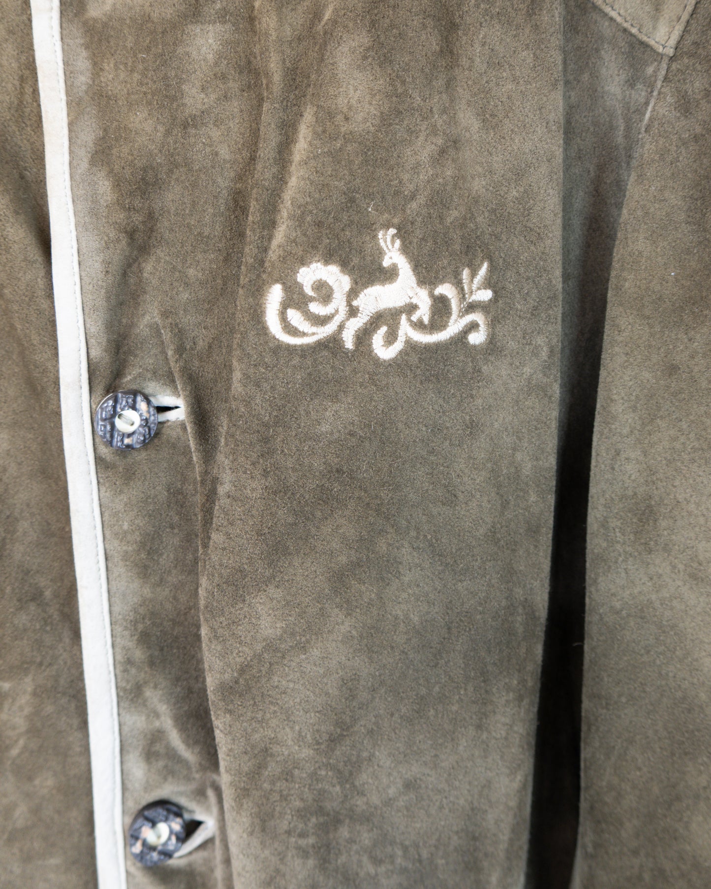 Chaqueta de Gamuza Verde Oliva Bordada - Enzo Scapati