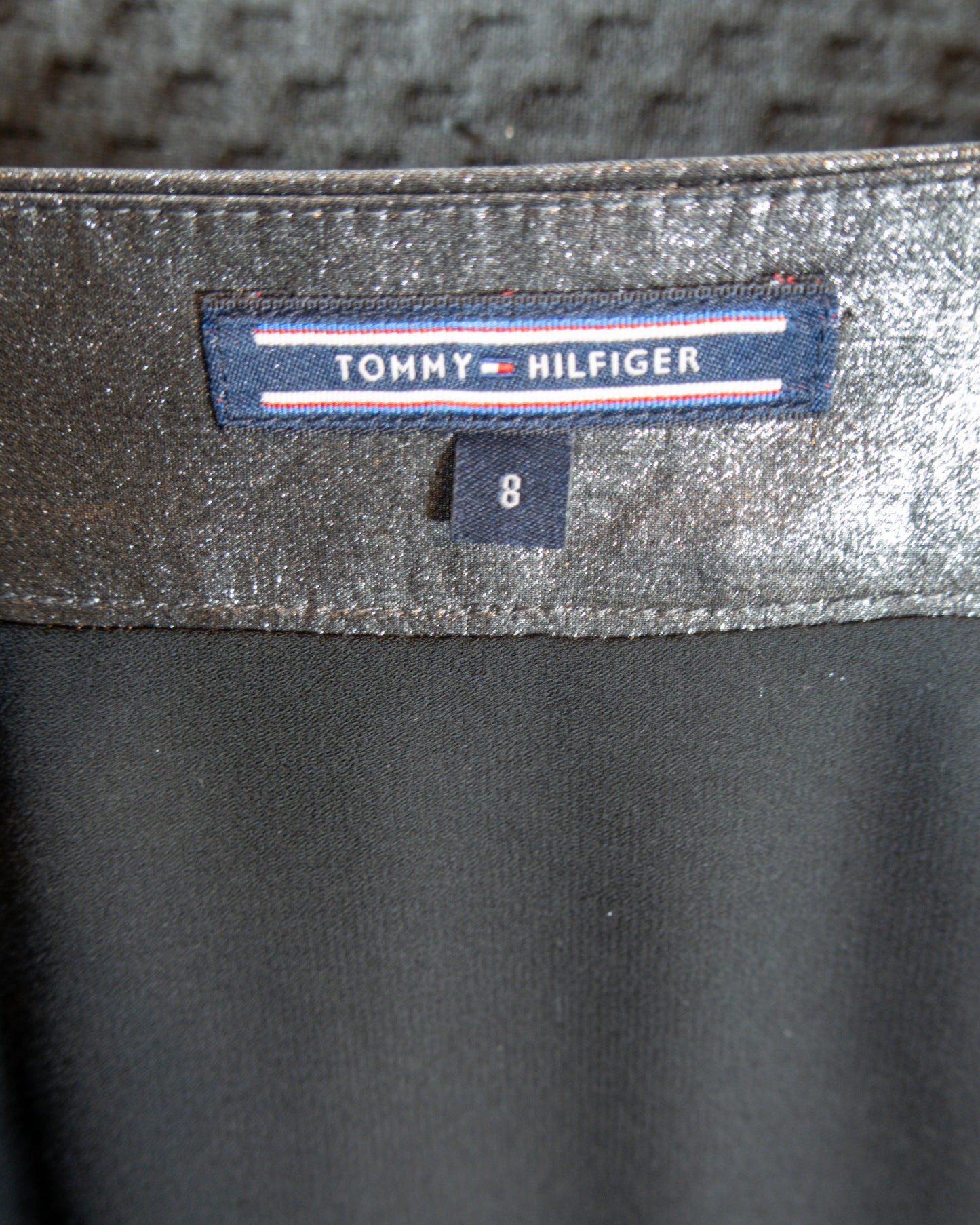 Falda Plisada Metalizada Negra - Tommy Hilfiger