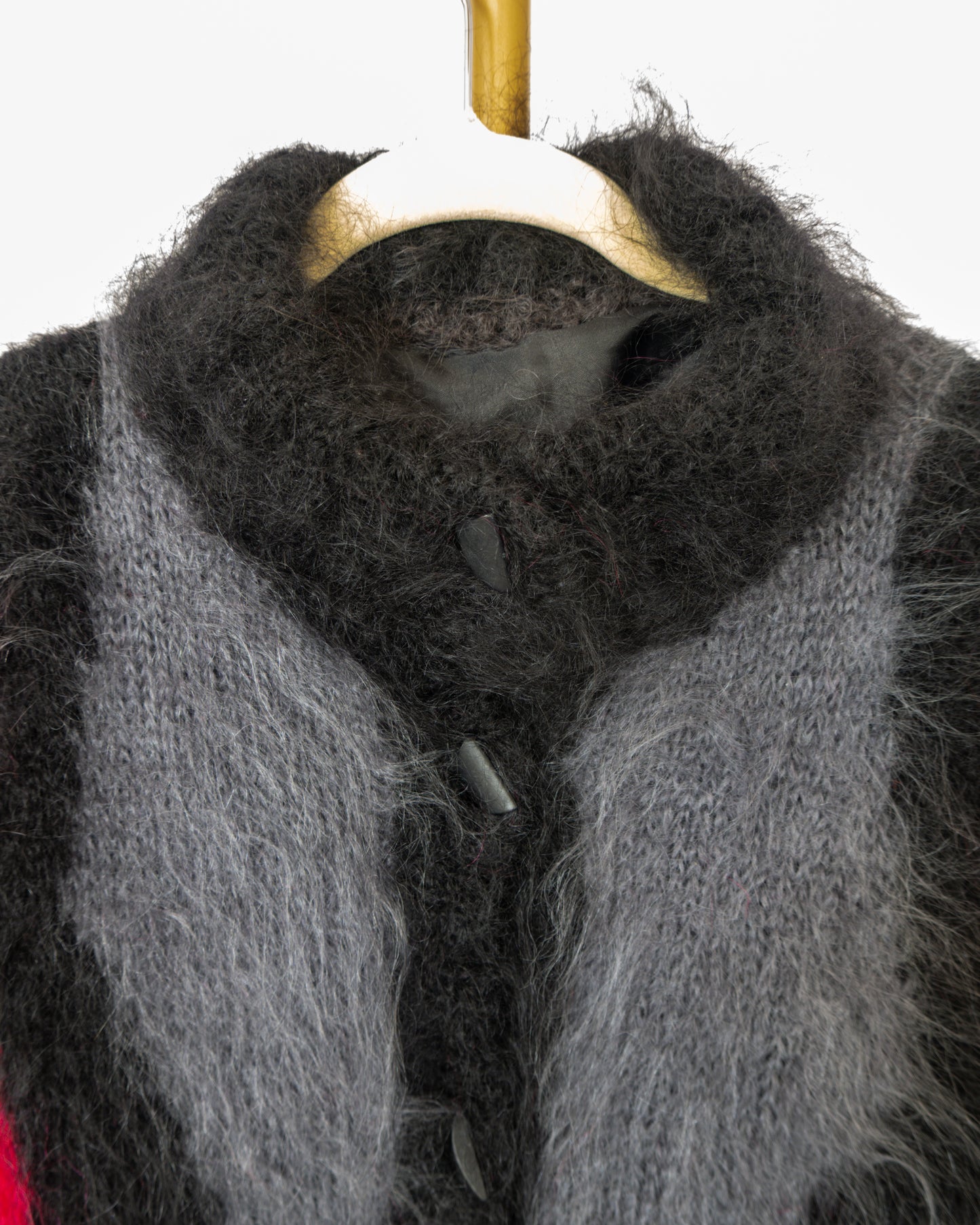 Cárdigan de Mohair Gris, Negro y Fucsia