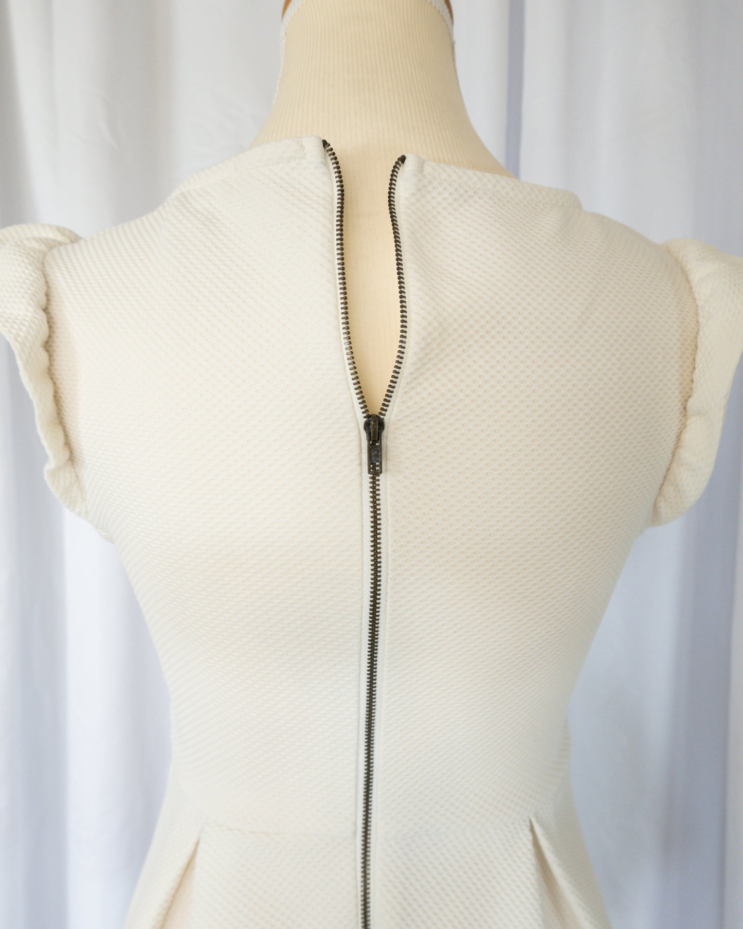 Top Peplum Texturizado Ivory