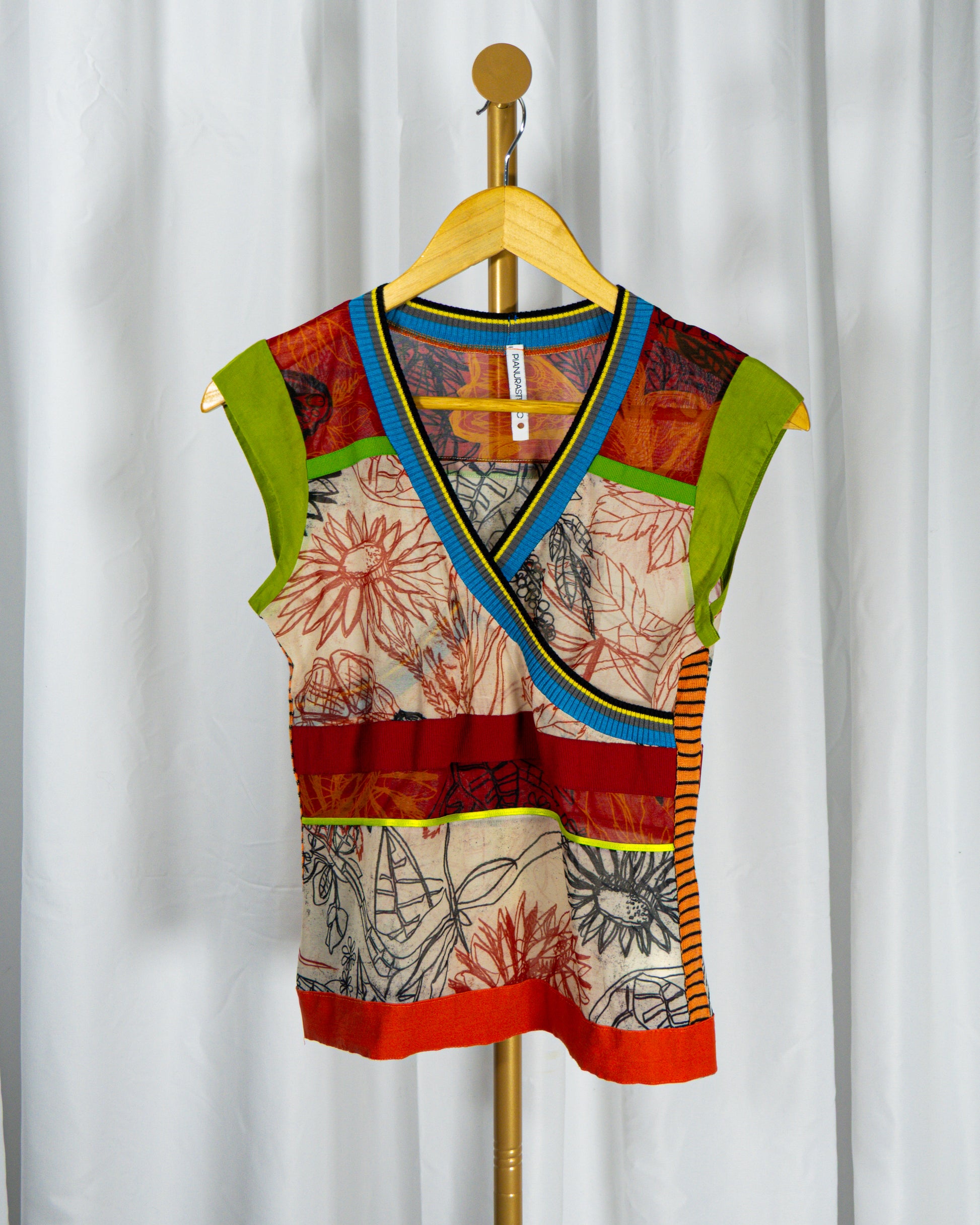Top Estampado Pianura Studio - La Reversa