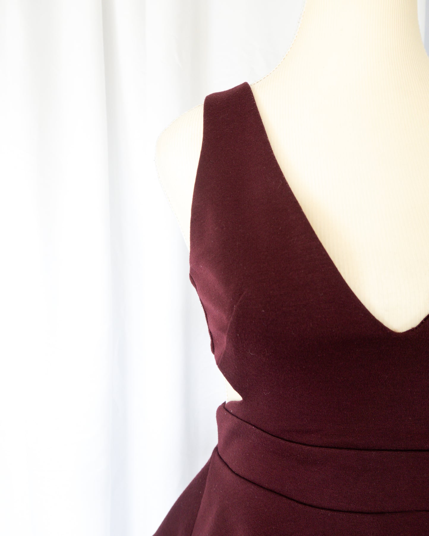 Top Peplum Wine - Charlotte Russe - La Reversa