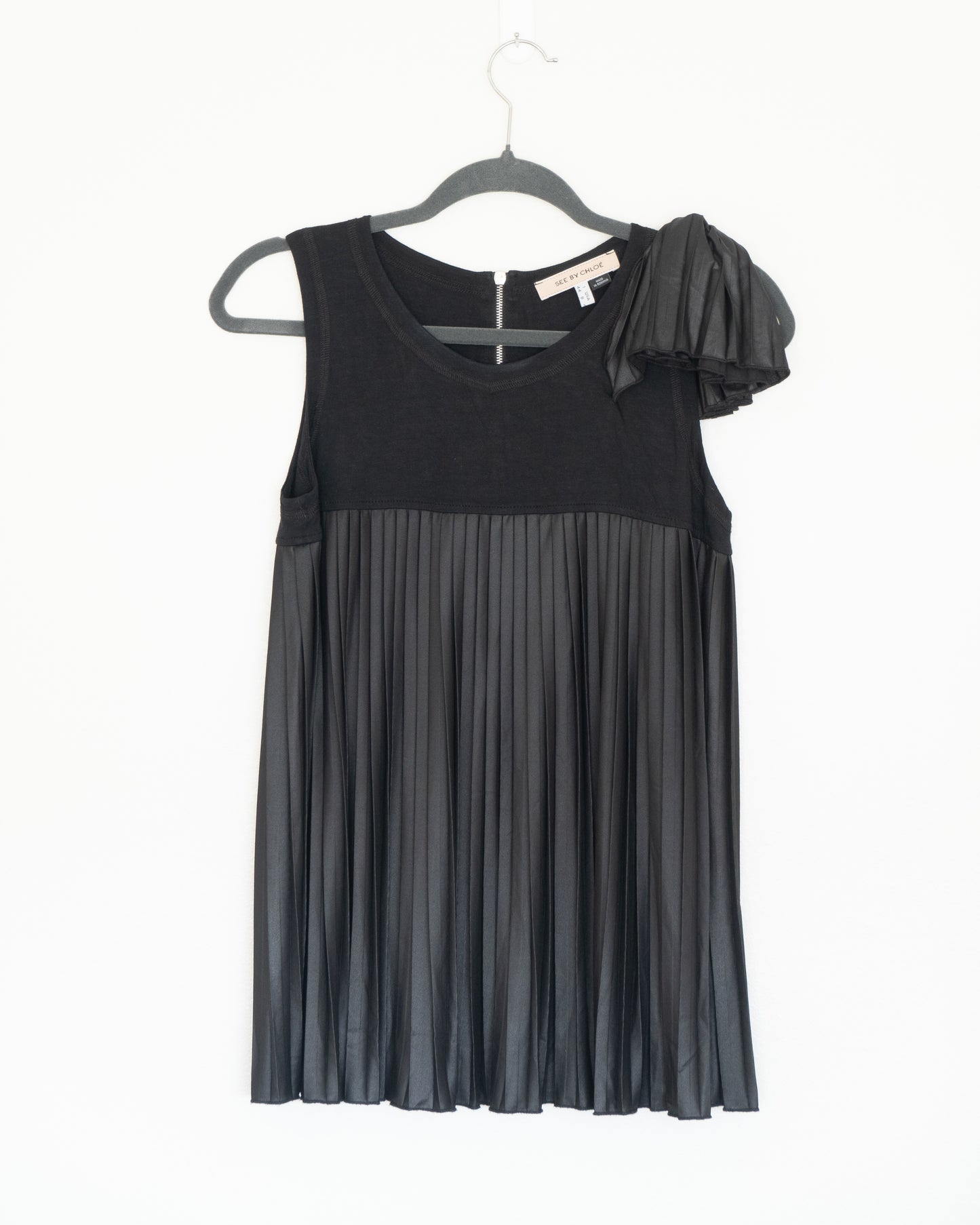 Top Plisado con Aplicación - See by Chloé - La Reversa