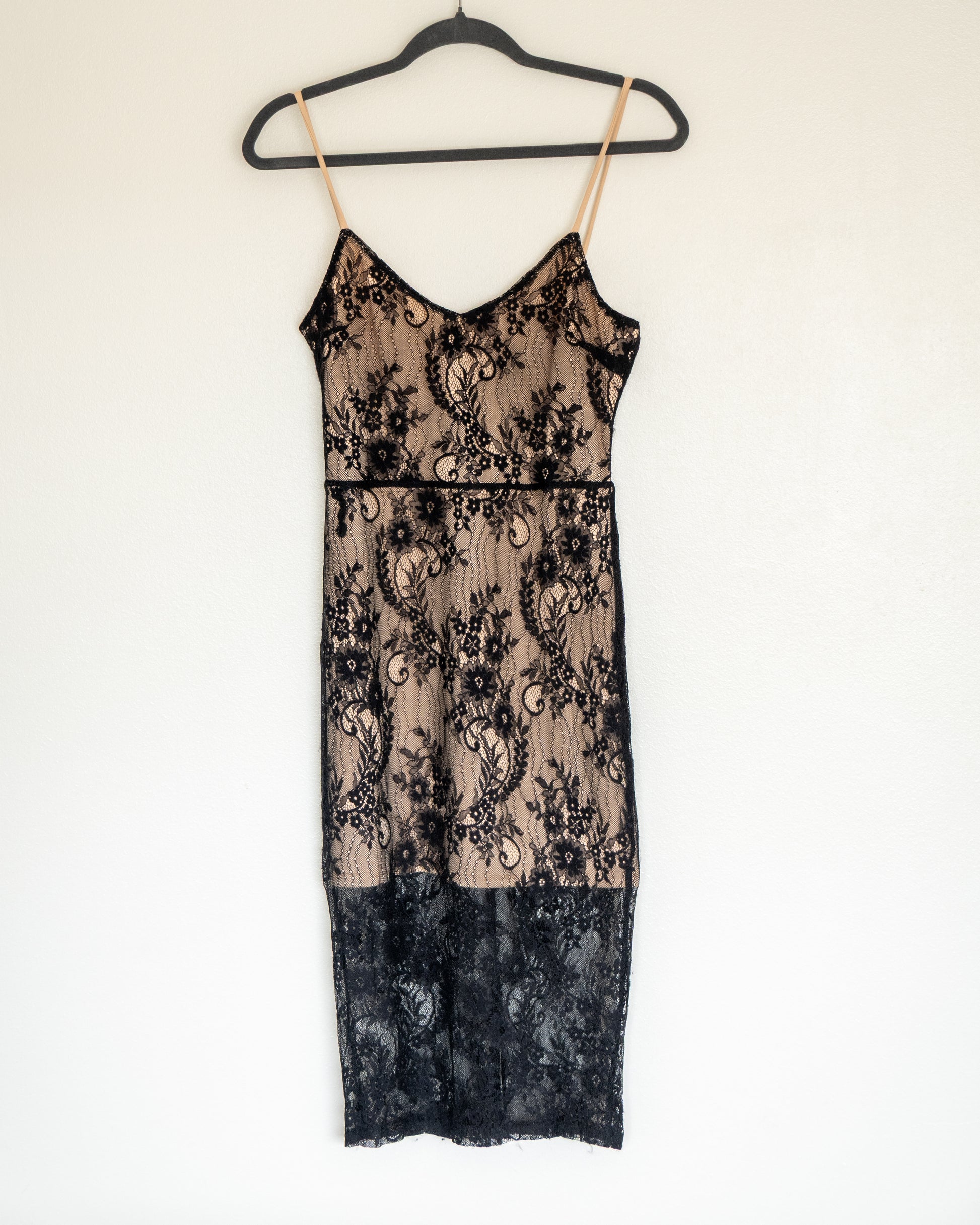 Vestido Encaje Nude & Negro - Bebe - La Reversa