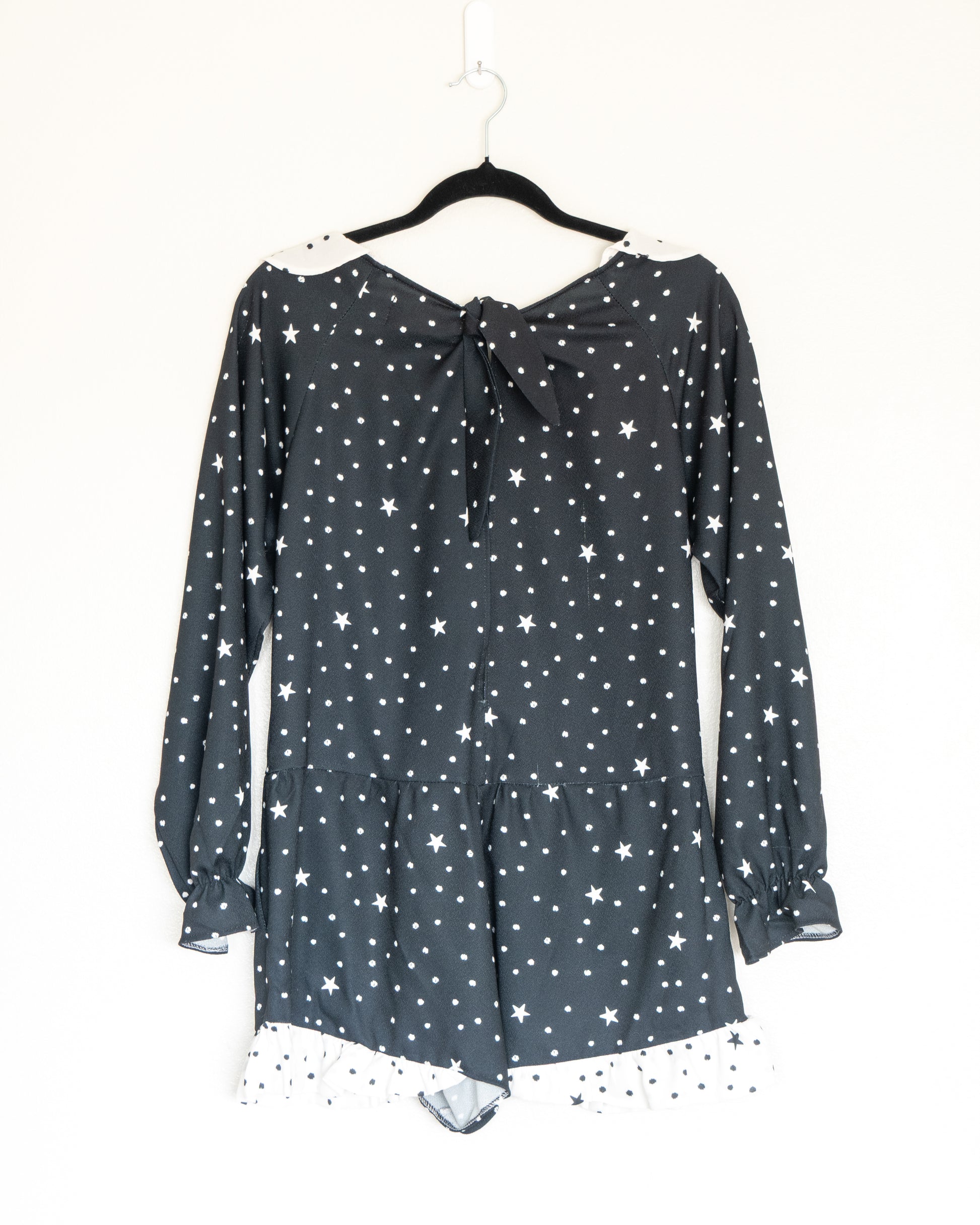 Vestido Estrellas Cuello Contraste - Karyn Coo - La Reversa