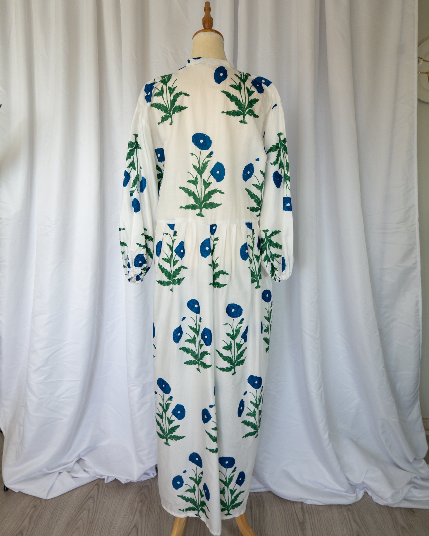 Vestido Largo Floral Azul y Verde - La Reversa