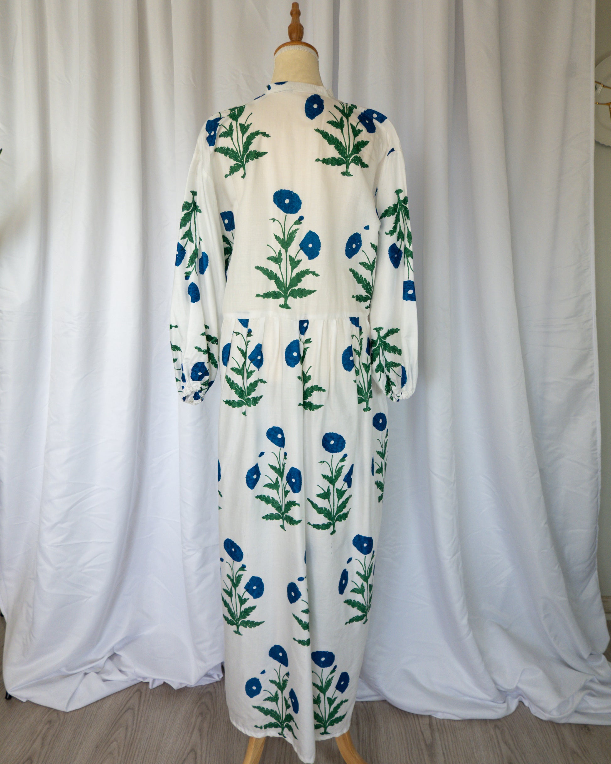 Vestido Largo Floral Azul y Verde - La Reversa