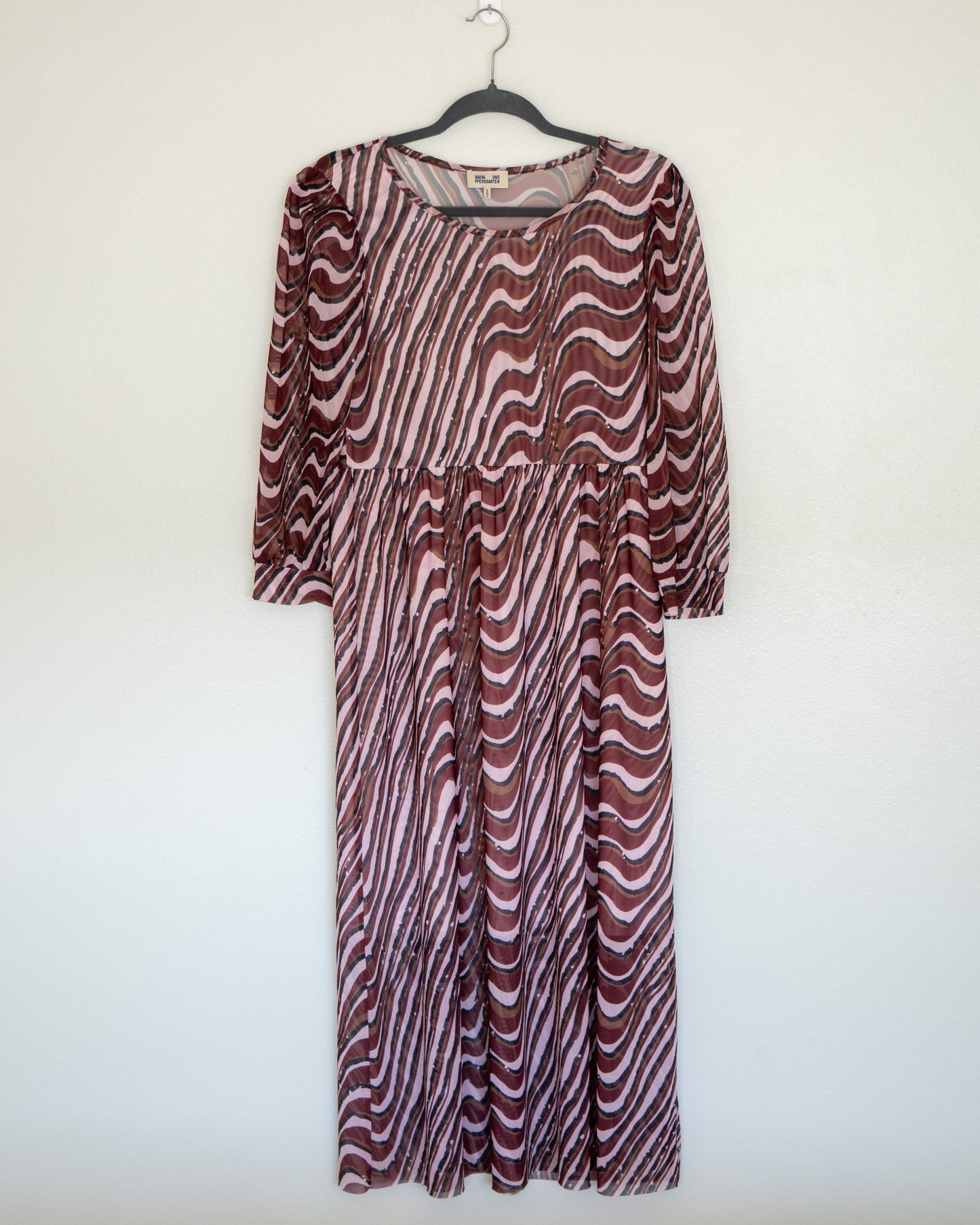 Vestido Midi Malla Print Gráfico - Baum und Pferdgarten - La Reversa