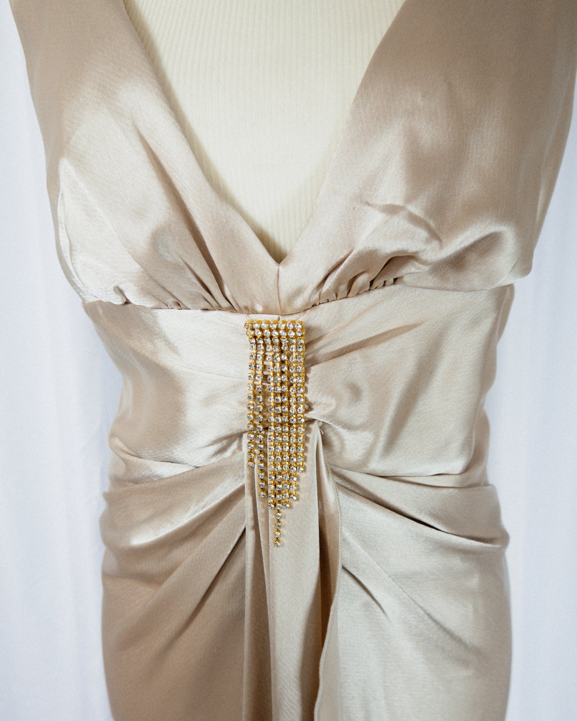 Vestido Satinado Champagne - ABS Evening - La Reversa