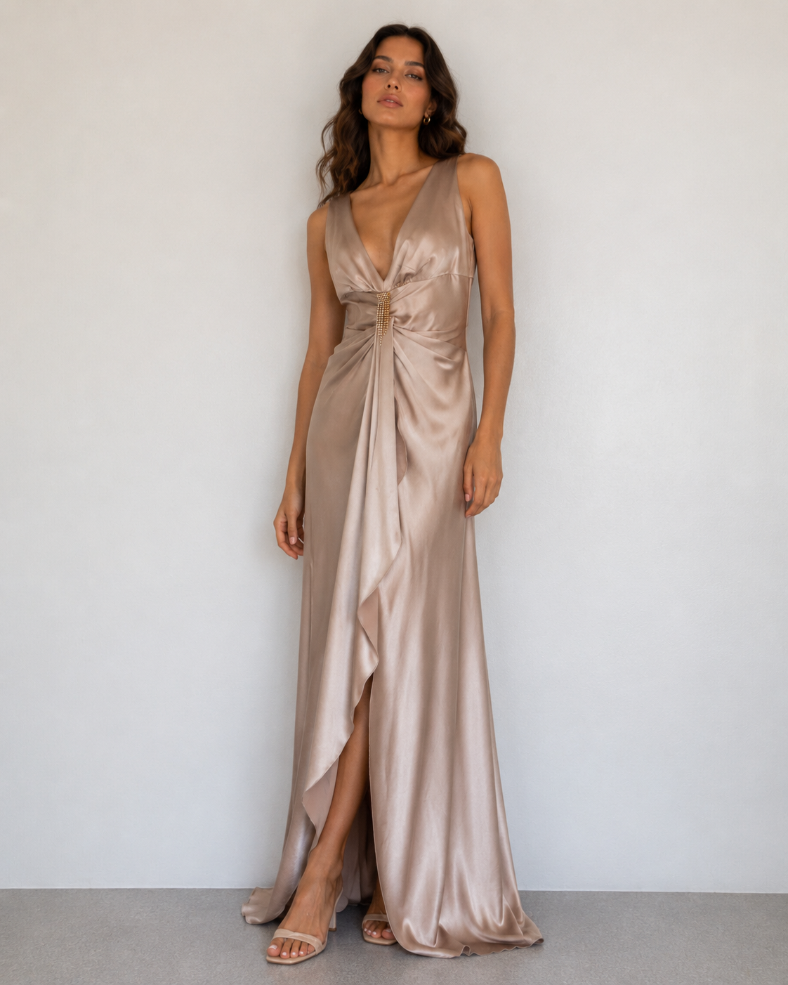Vestido Satinado Champagne - ABS Evening - La Reversa
