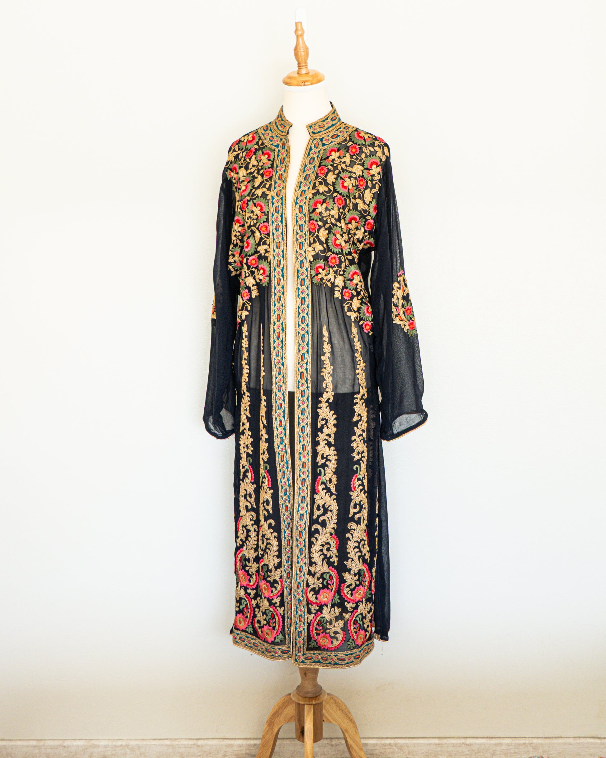 Vestido / Túnica Bordada Negra Estilo Boho - La Reversa
