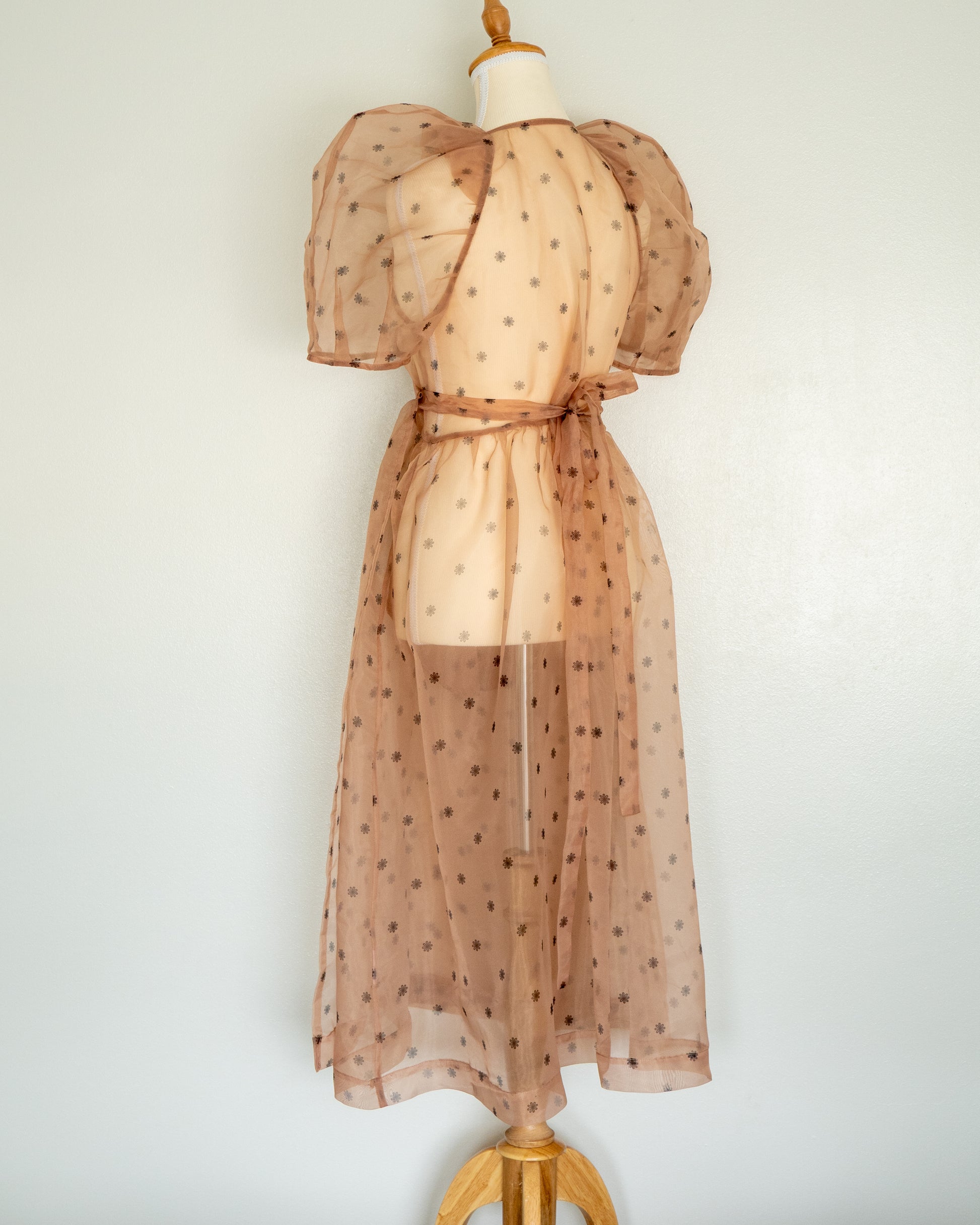 Vestido Tul Bordado - La Reversa