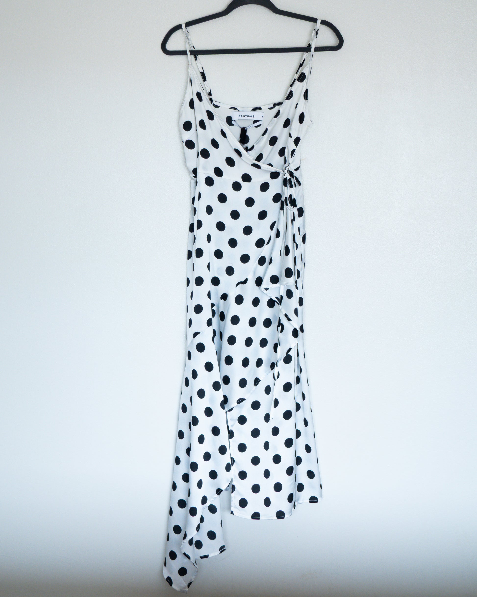 Vestido Wrap Lunares - SaintMalē - La Reversa