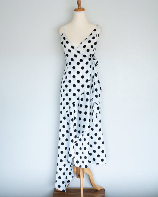 Vestido Wrap Lunares - SaintMalē - La Reversa