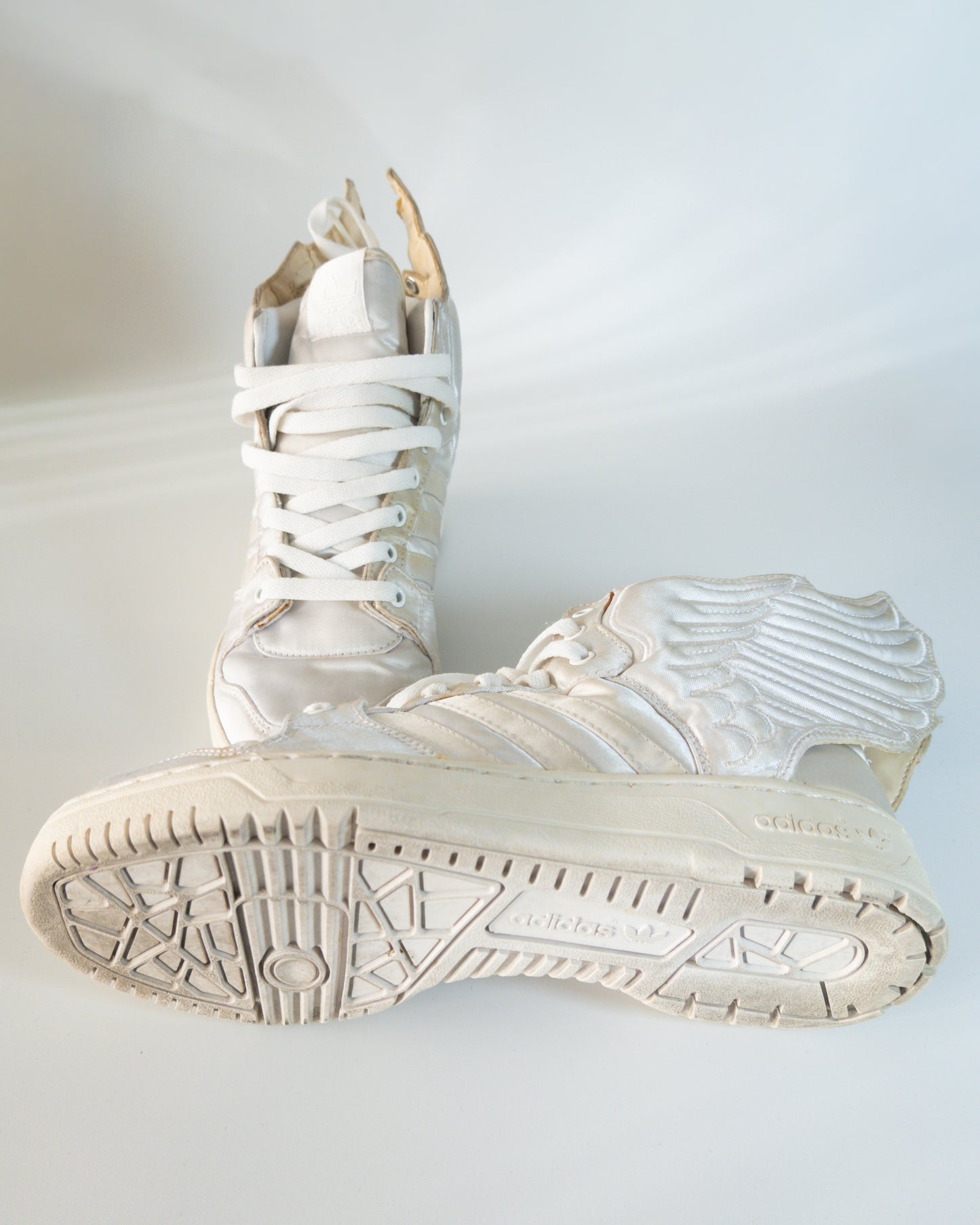 Zapatillas Wings Blancas - Adidas x Jeremy Scott - La Reversa